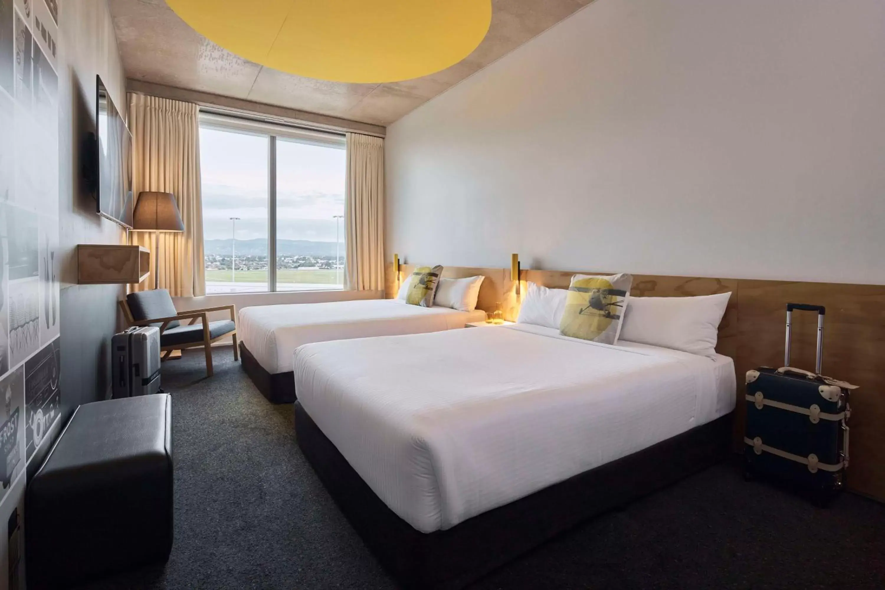 Bedroom, Bed in Atura Adelaide Airport