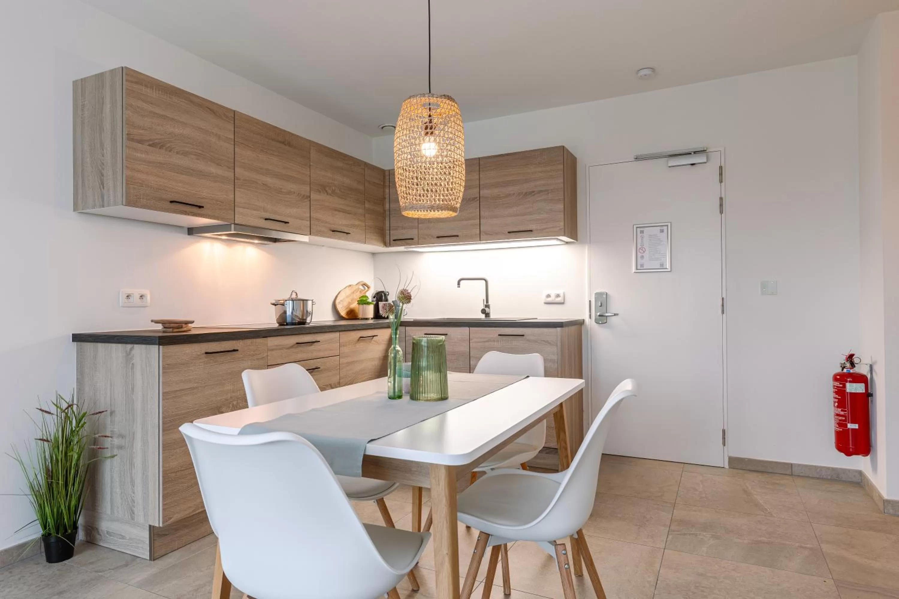 kitchen, Dining Area in Whaaw Westende-bad