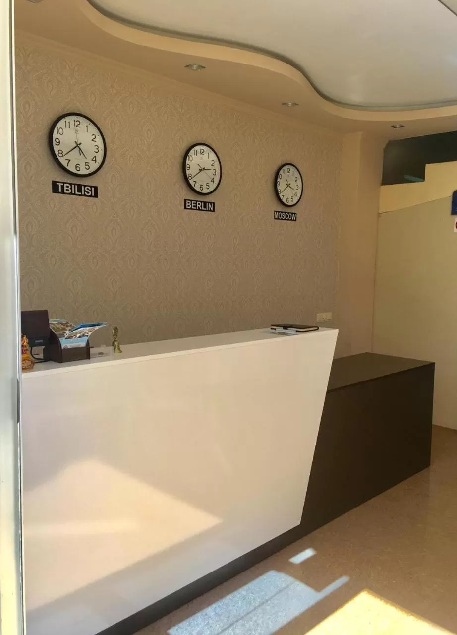 Lobby or reception in National+