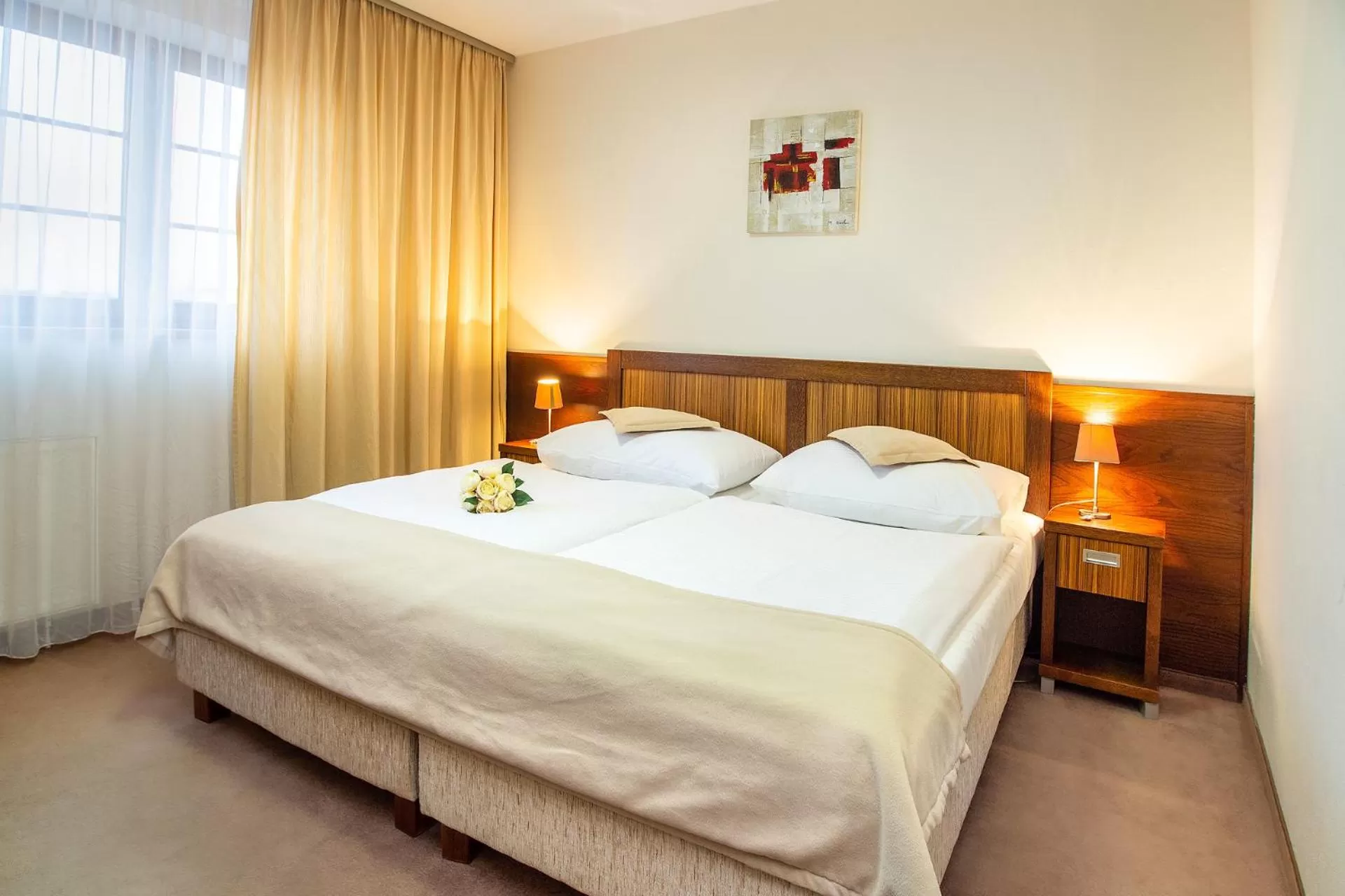 Property building, Bed in Hotel Academic