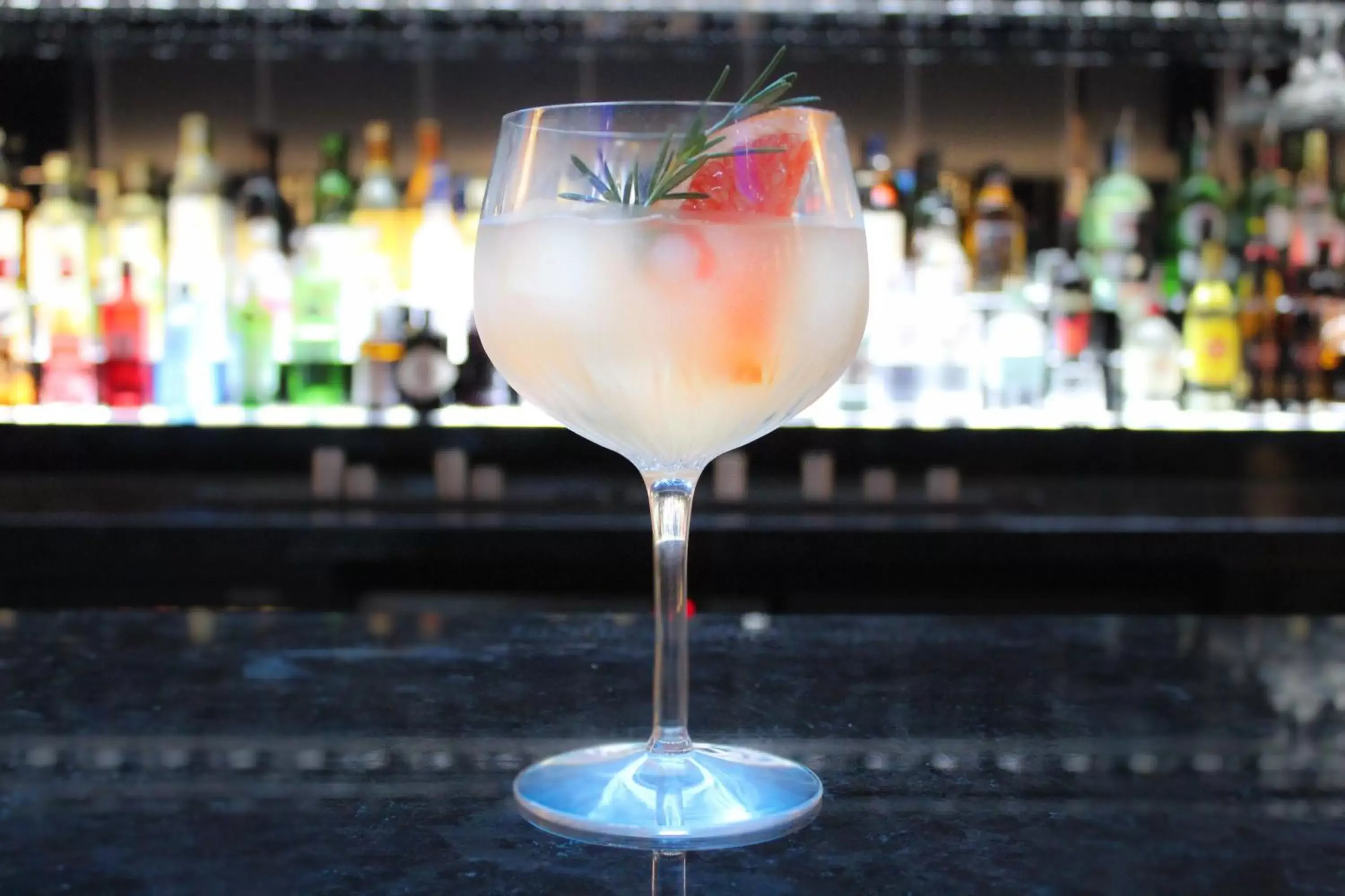 Lounge or bar in Crowne Plaza London Heathrow T4 by IHG Lounge or bar in Crowne Plaza London Heathrow T4 by IHG