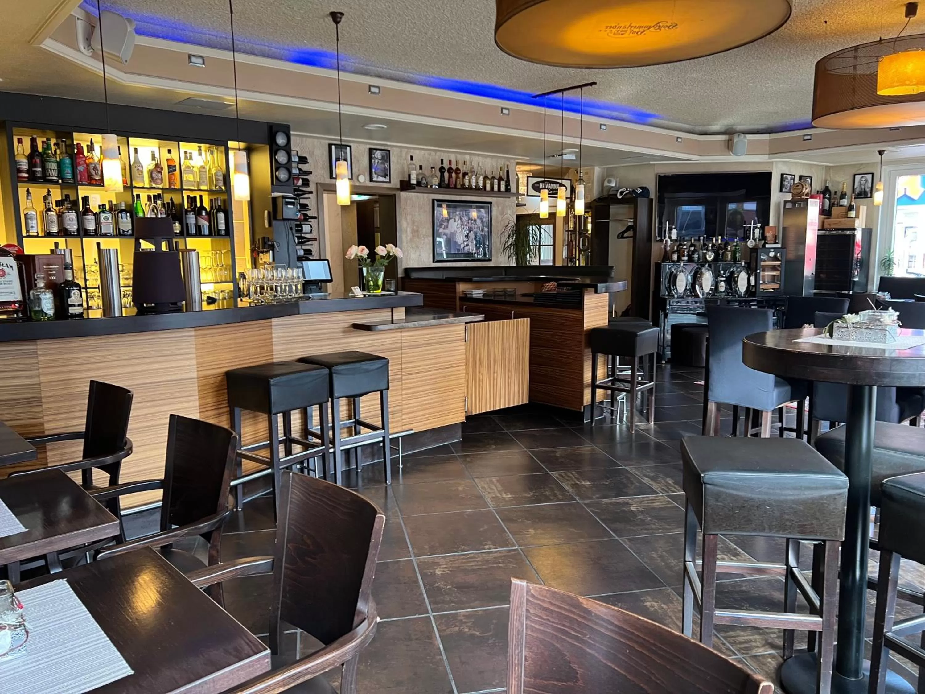 Lounge or bar in Hotel Ammerländer Hof