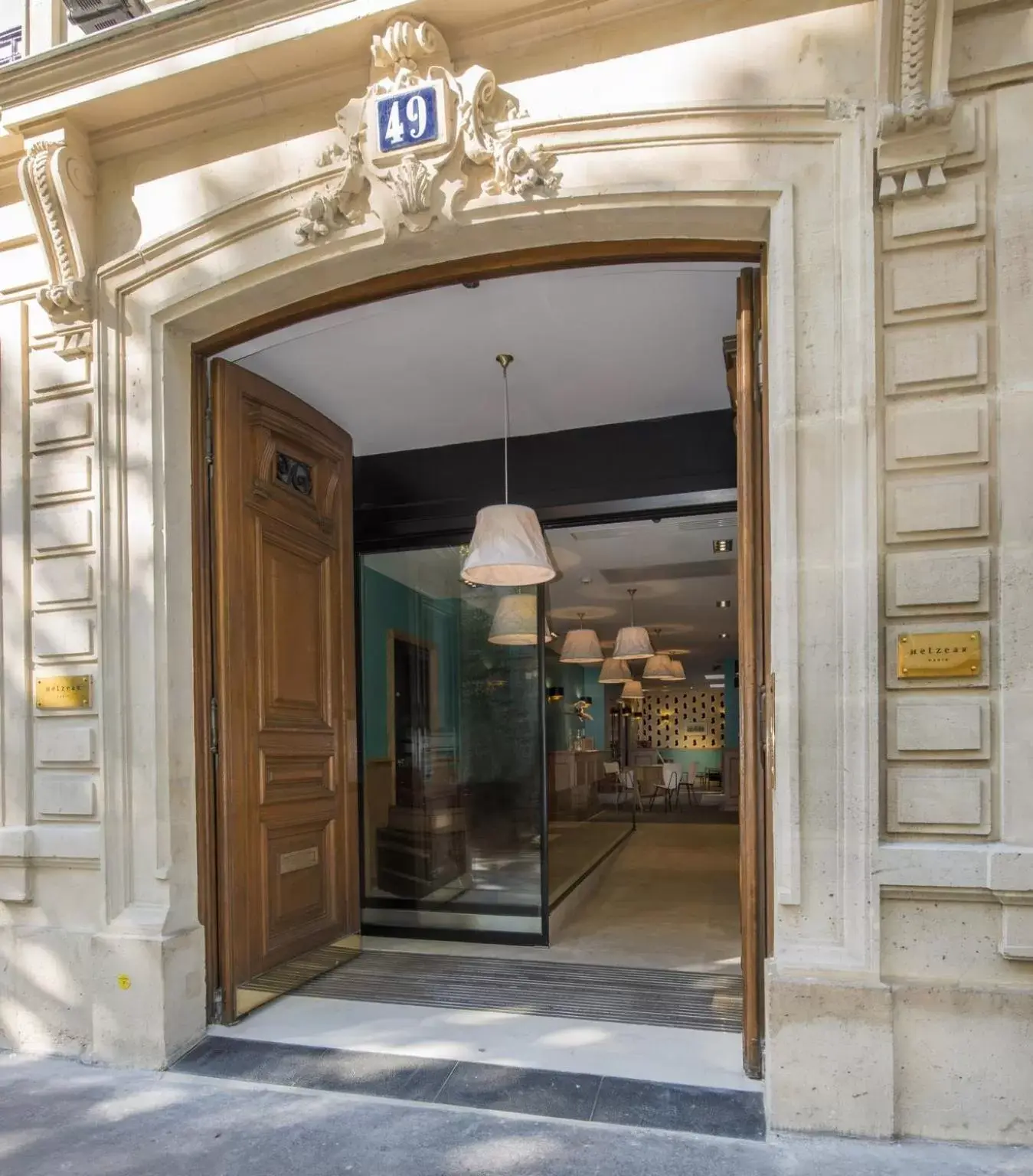 Facade/entrance in Suites & Hotel Helzear Champs-Elysees