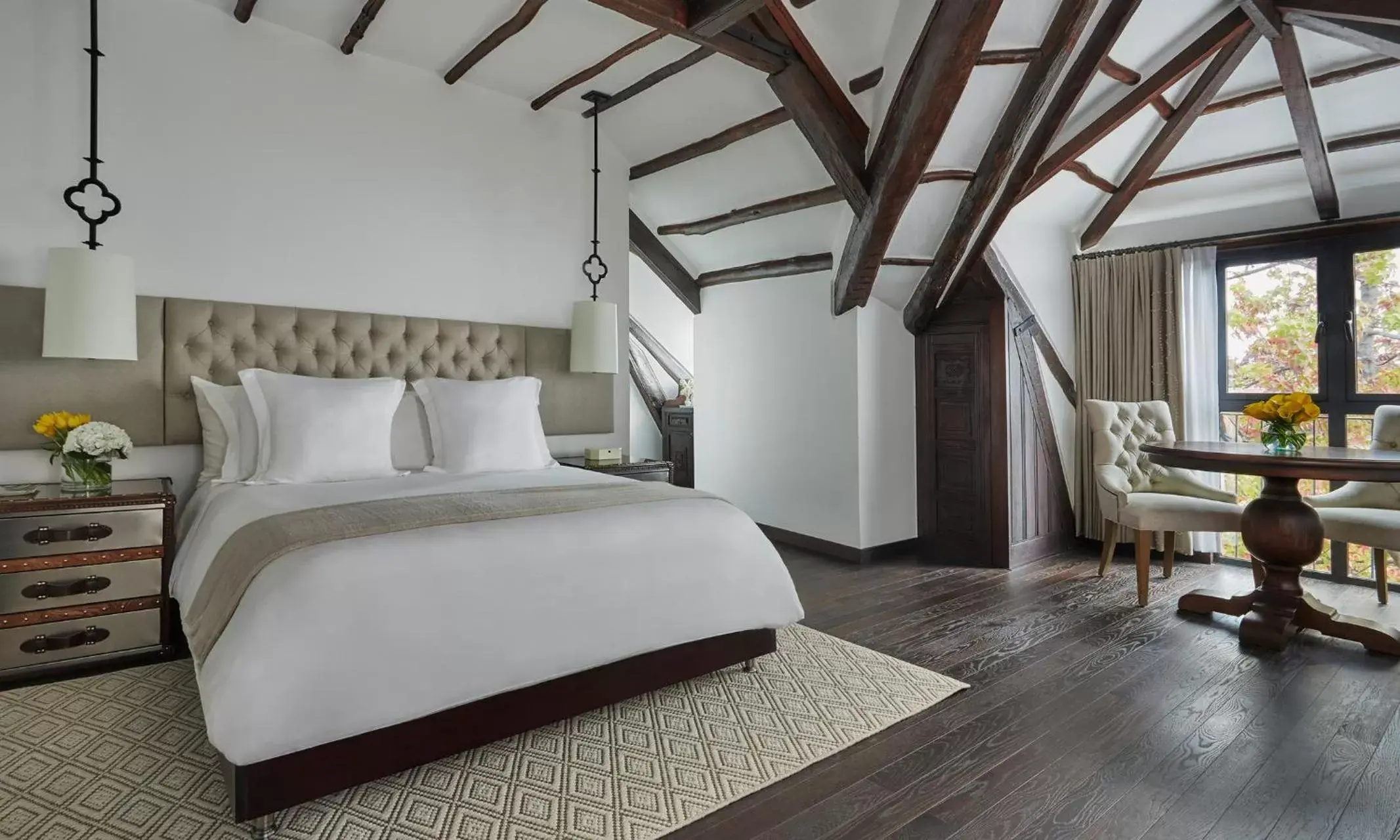 Bed in Four Seasons Hotel Casa Medina Bogota