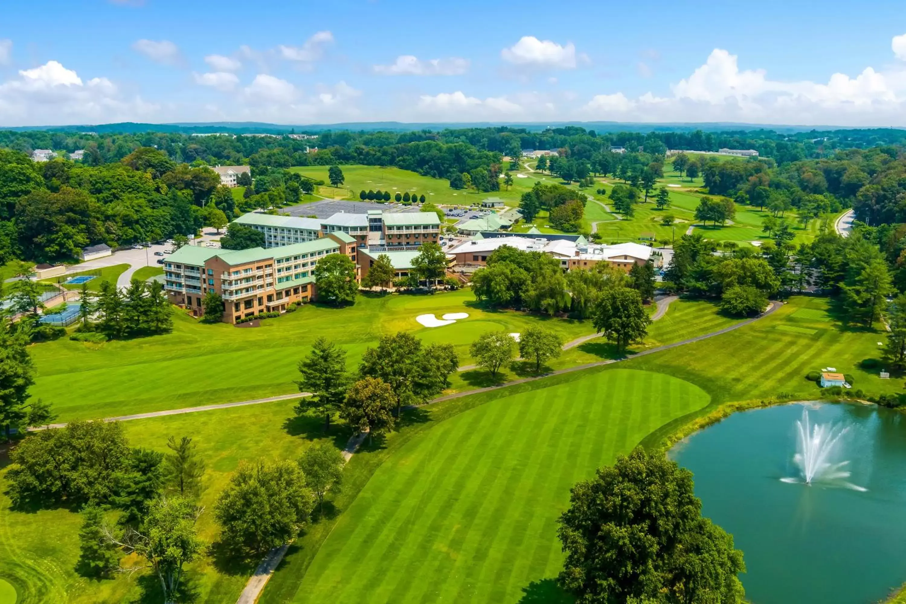 Bird's eye view, Bird's-eye View in Turf Valley Resort