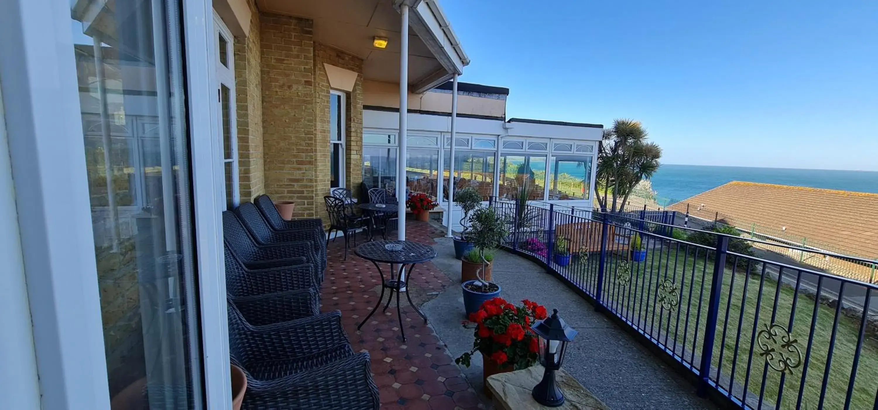 Balcony/Terrace in Channel View Hotel