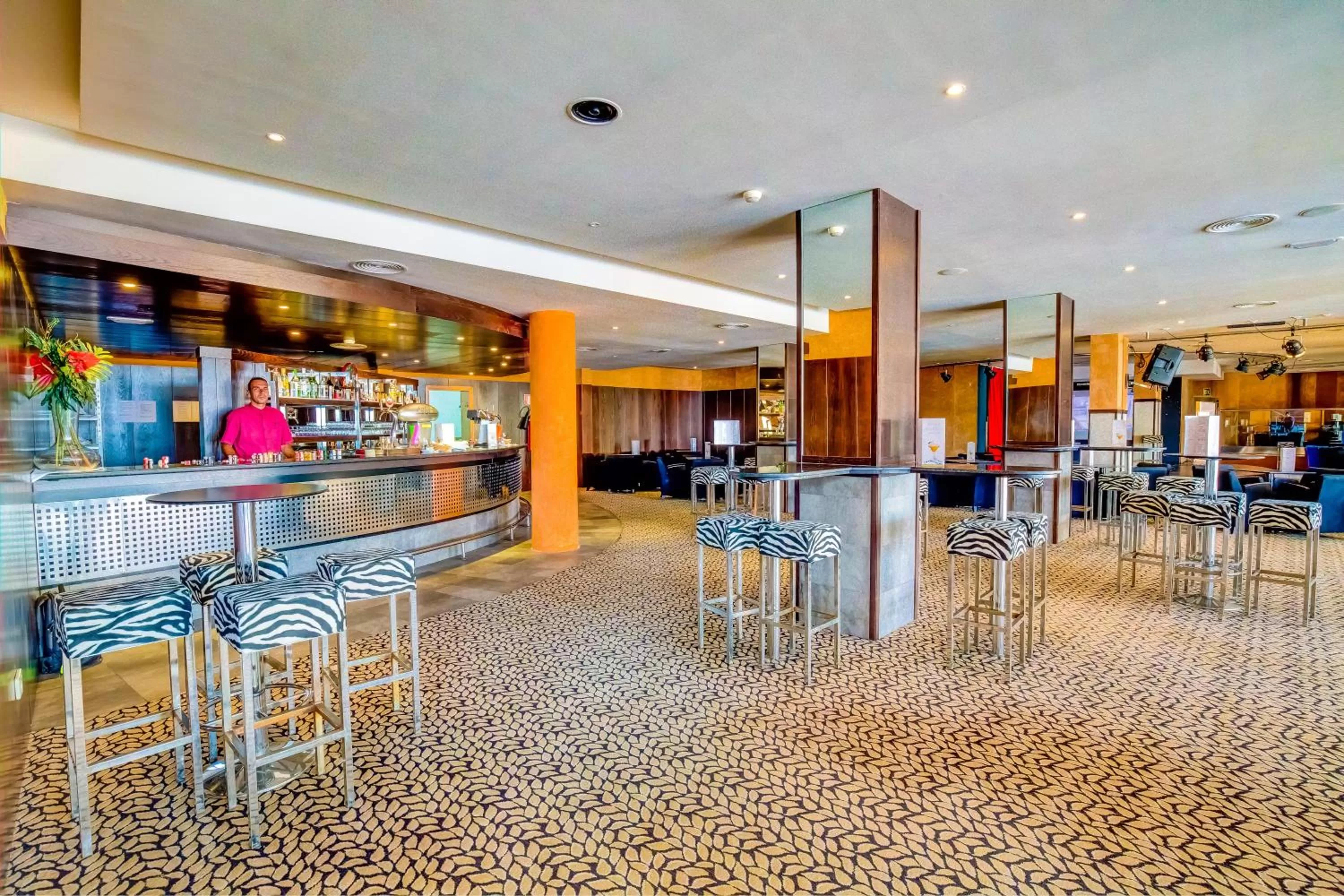 Drinks in SBH Taro Beach Hotel