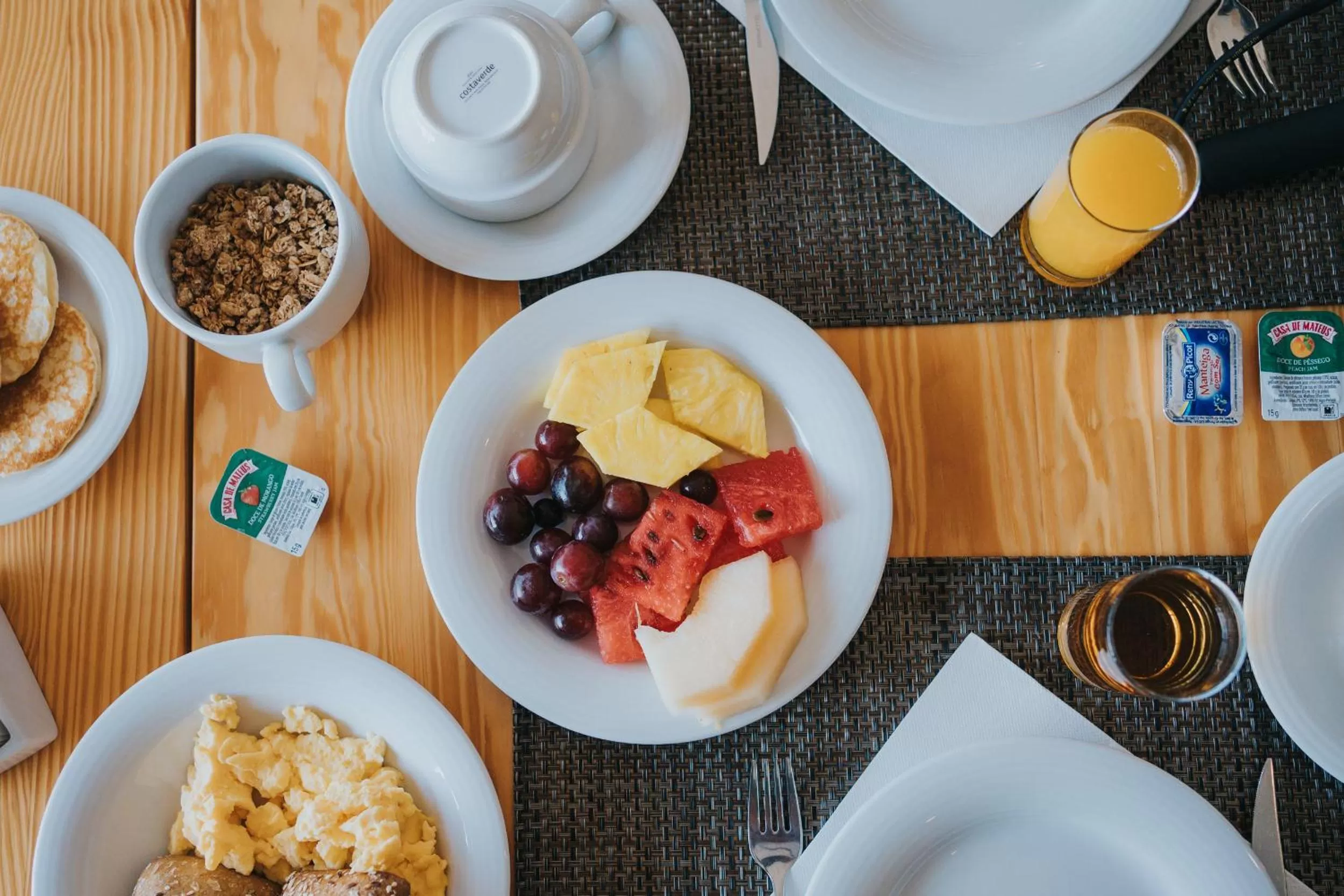 Breakfast in Pelican Alvor