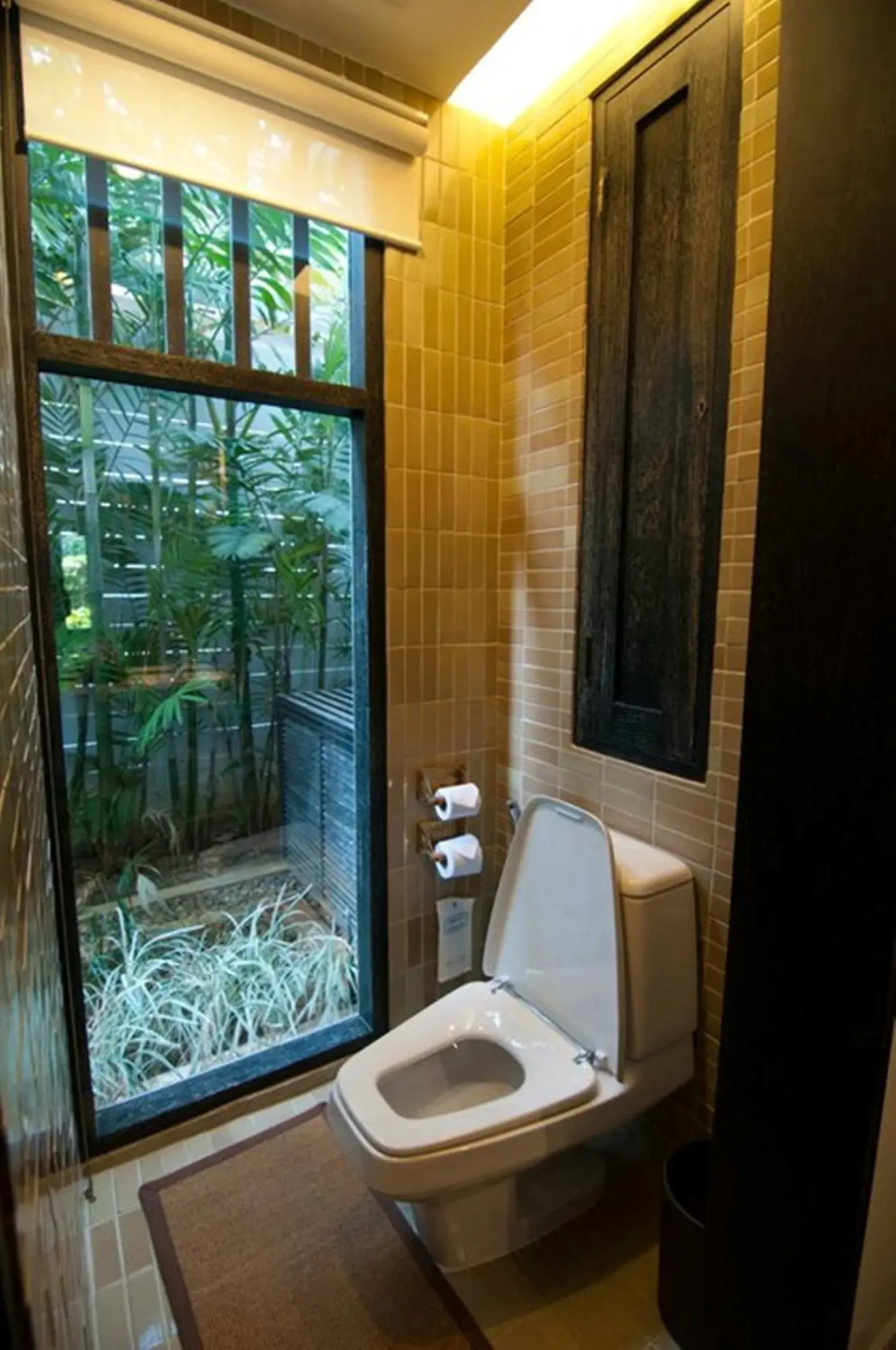 Bathroom in Aruntara Riverside Boutique Hotel