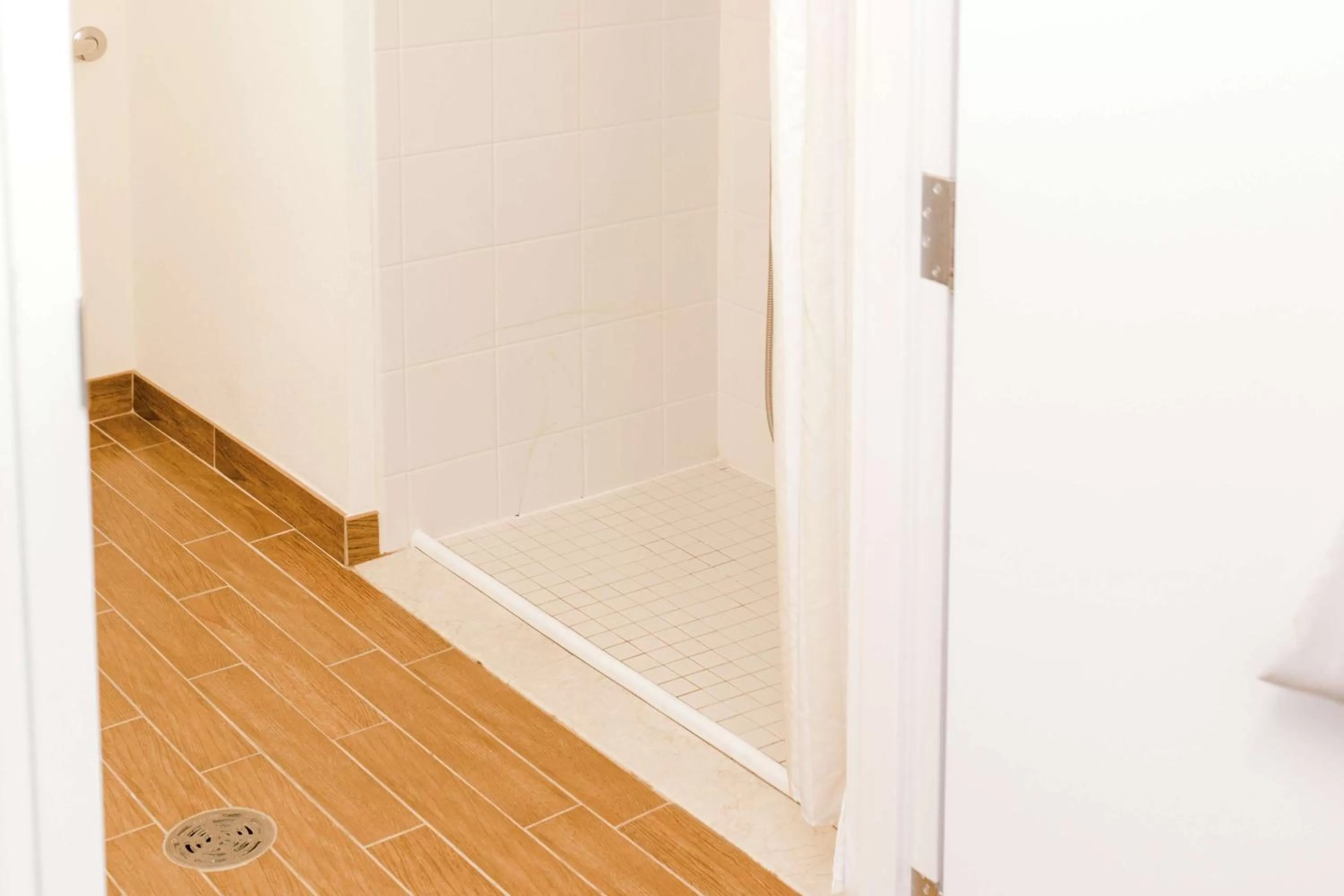 Bathroom in Hilton Garden Inn Sacramento Elk Grove