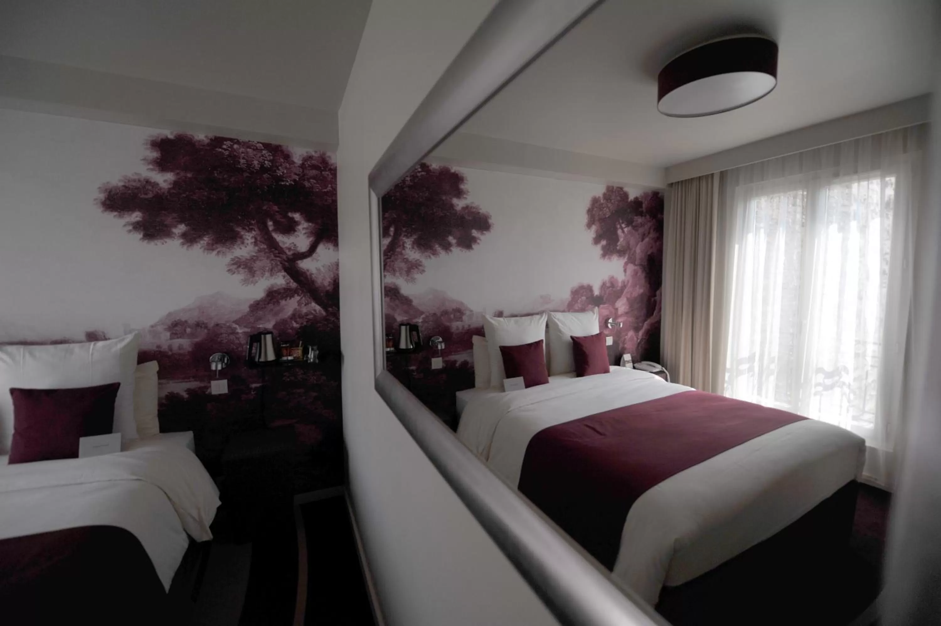 Photo of the whole room, Bed in Mercure Paris Bastille Marais