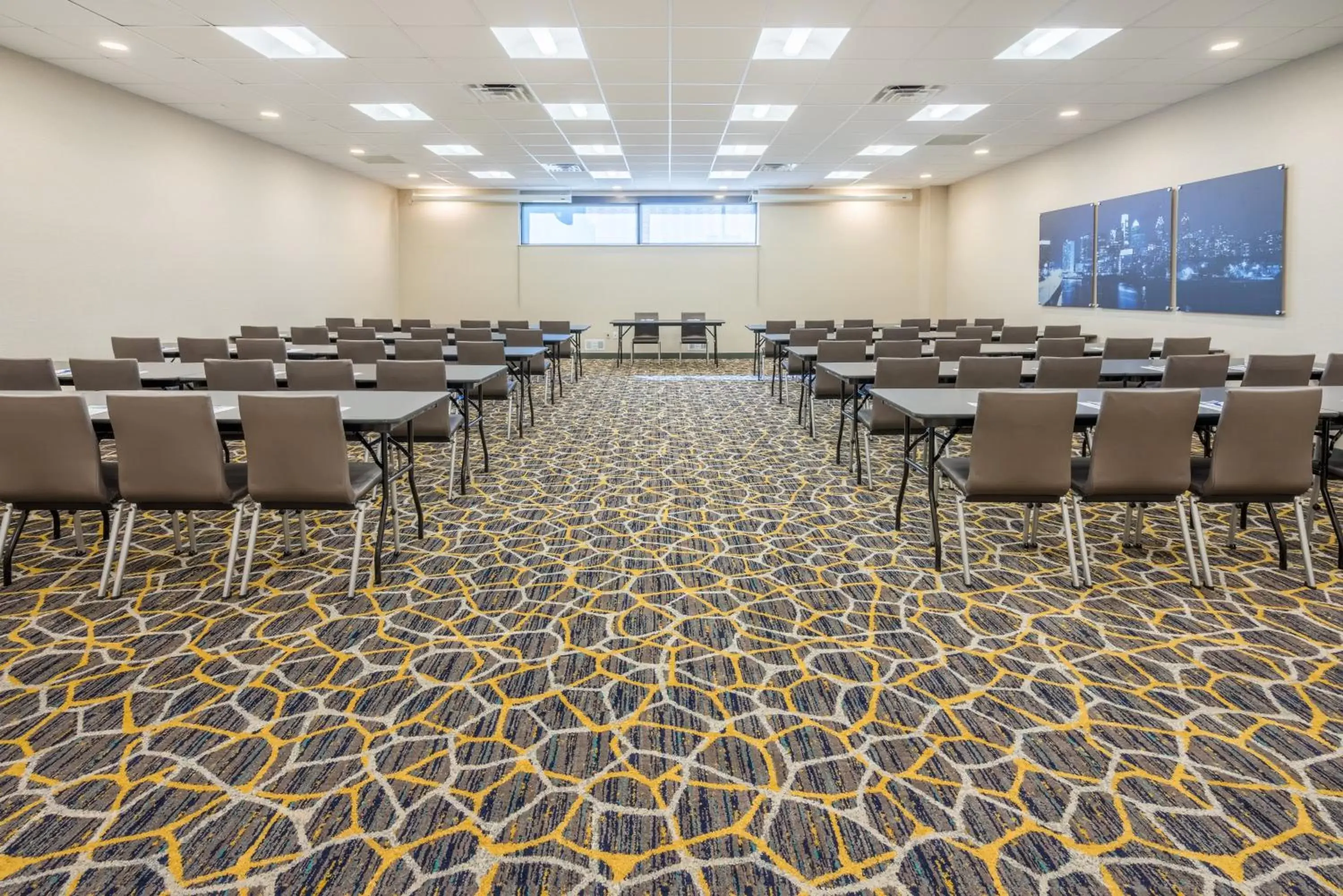 Meeting/conference room in Holiday Inn Express Philadelphia-Midtown, an IHG Hotel
