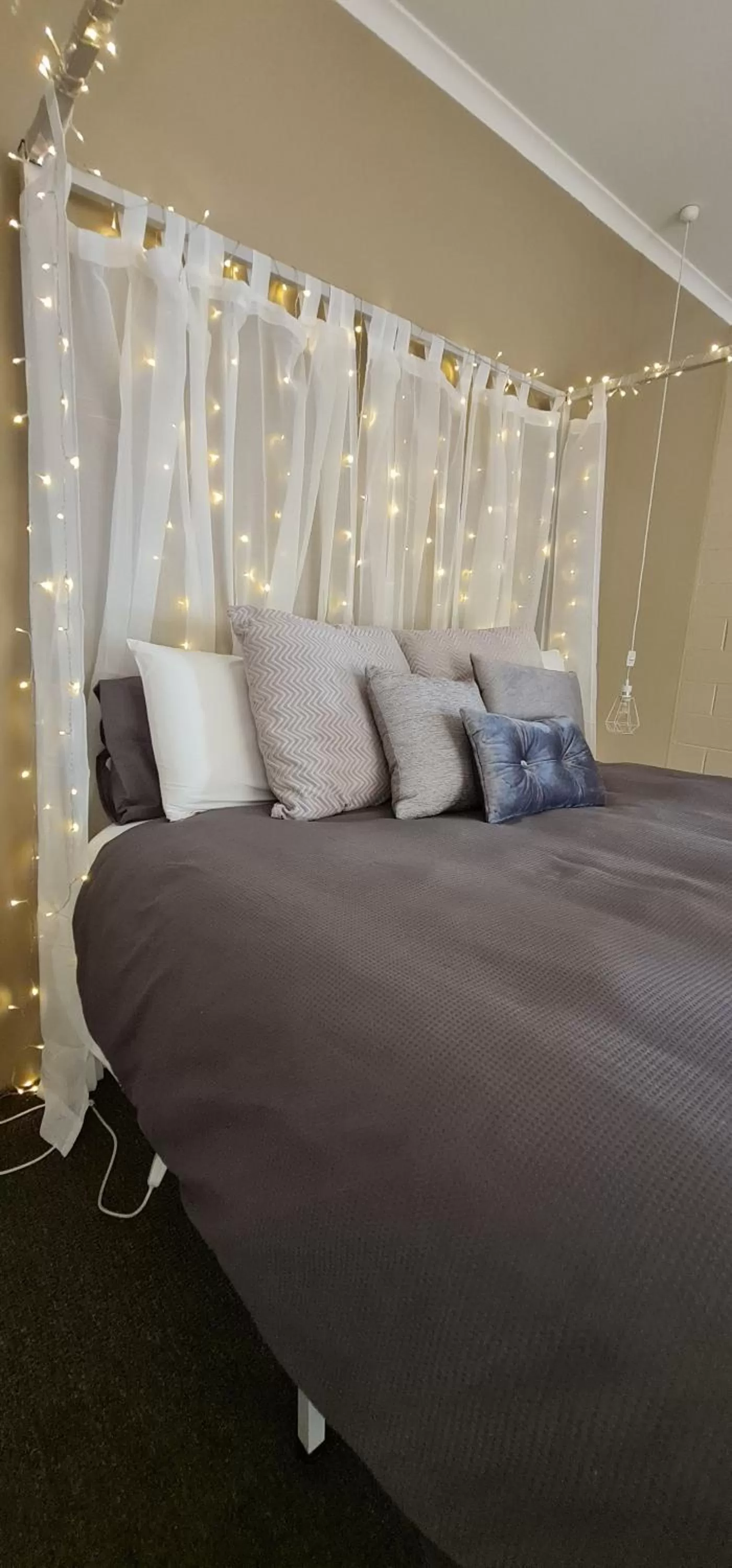 Bed in Comfort Inn & Suites King Avenue