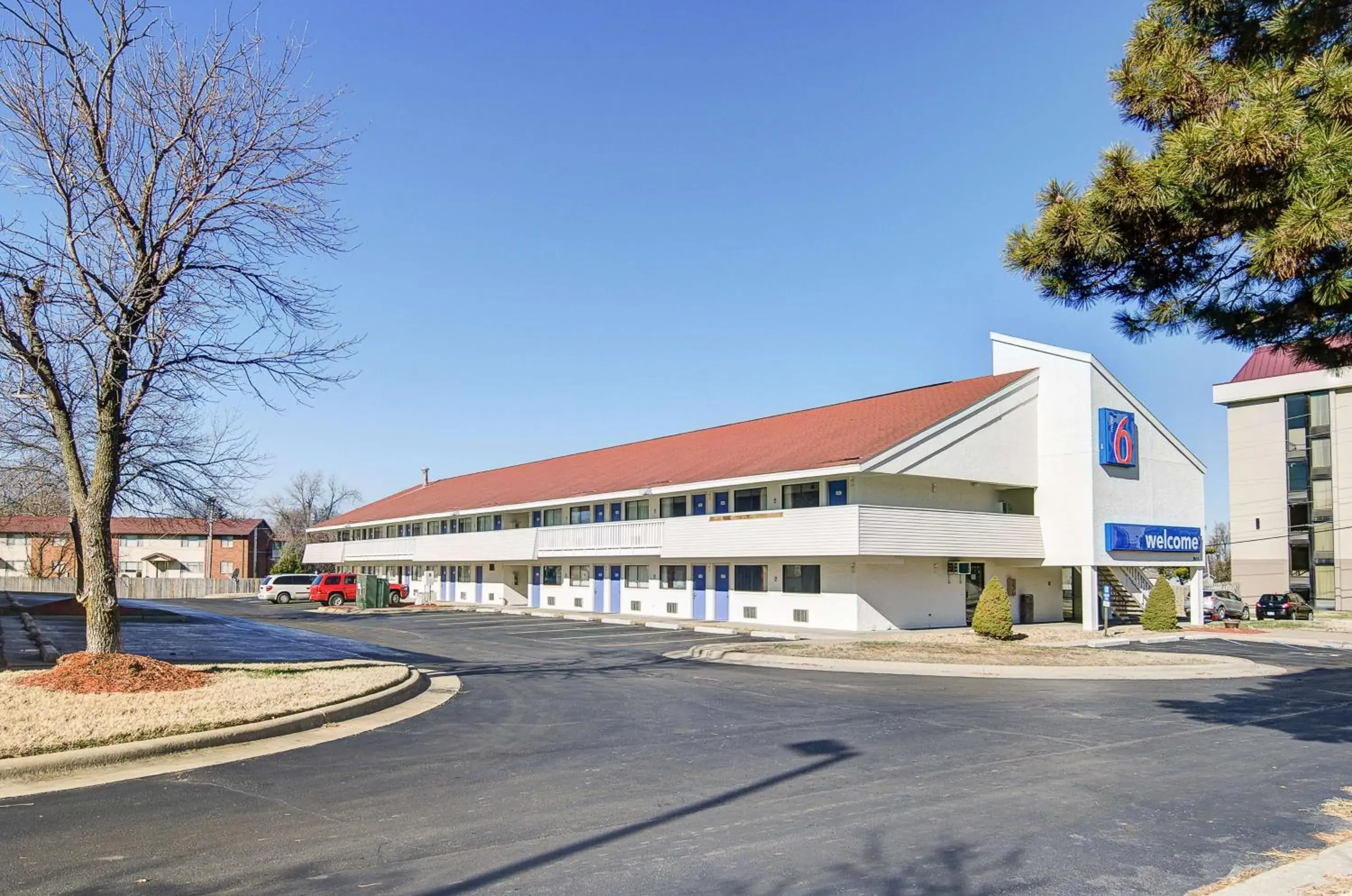 Property building in Motel 6-Springfield, MO - North Property building in Motel 6-Springfield, MO - North