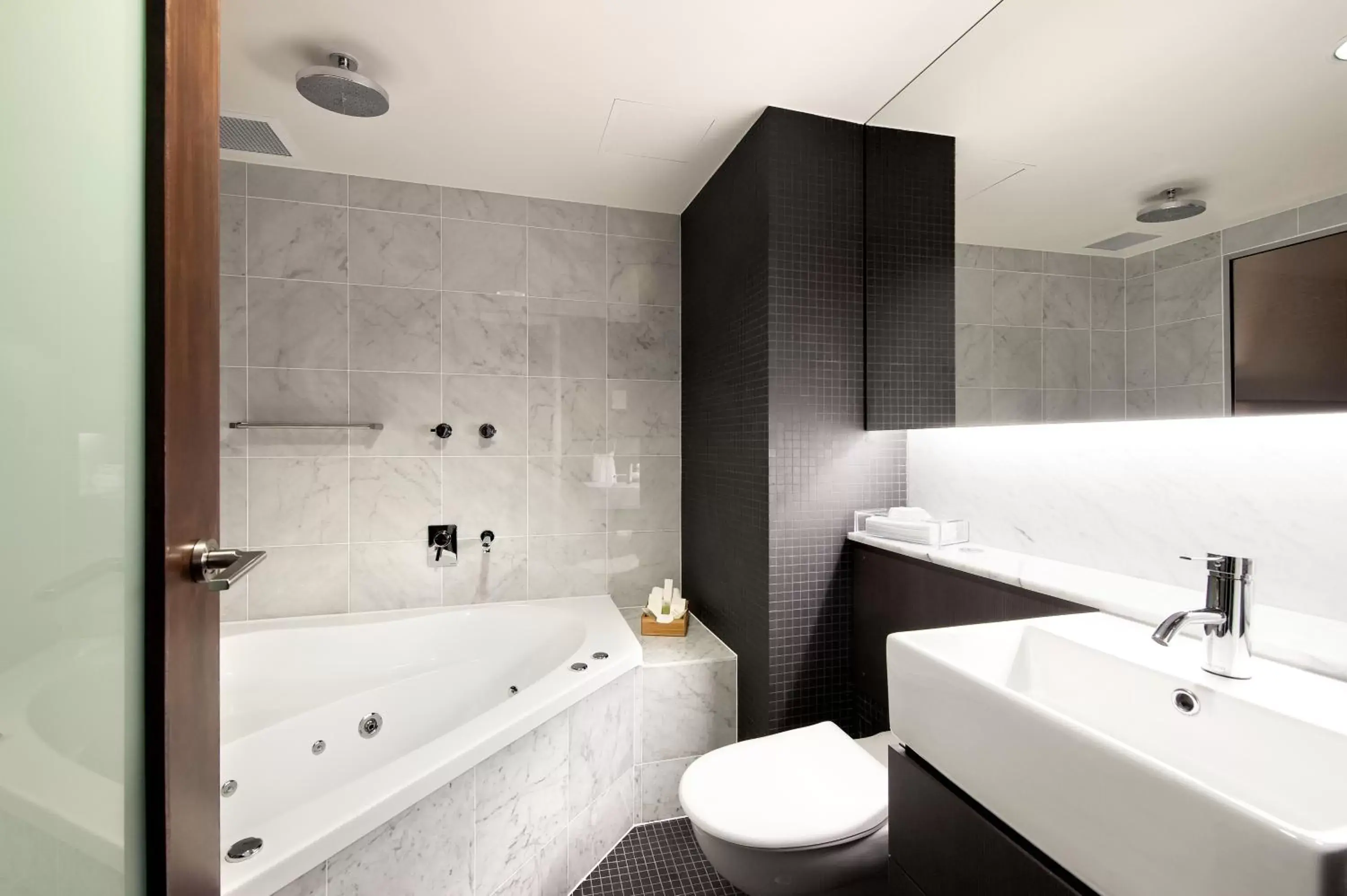 Bathroom in The Soho Hotel, Ascend Hotel Collection