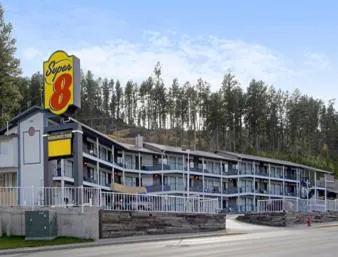 Property building in Super 8 by Wyndham Keystone/Mt. Rushmore