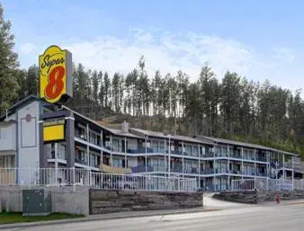 Property Building in Super 8 by Wyndham Keystone/Mt. Rushmore