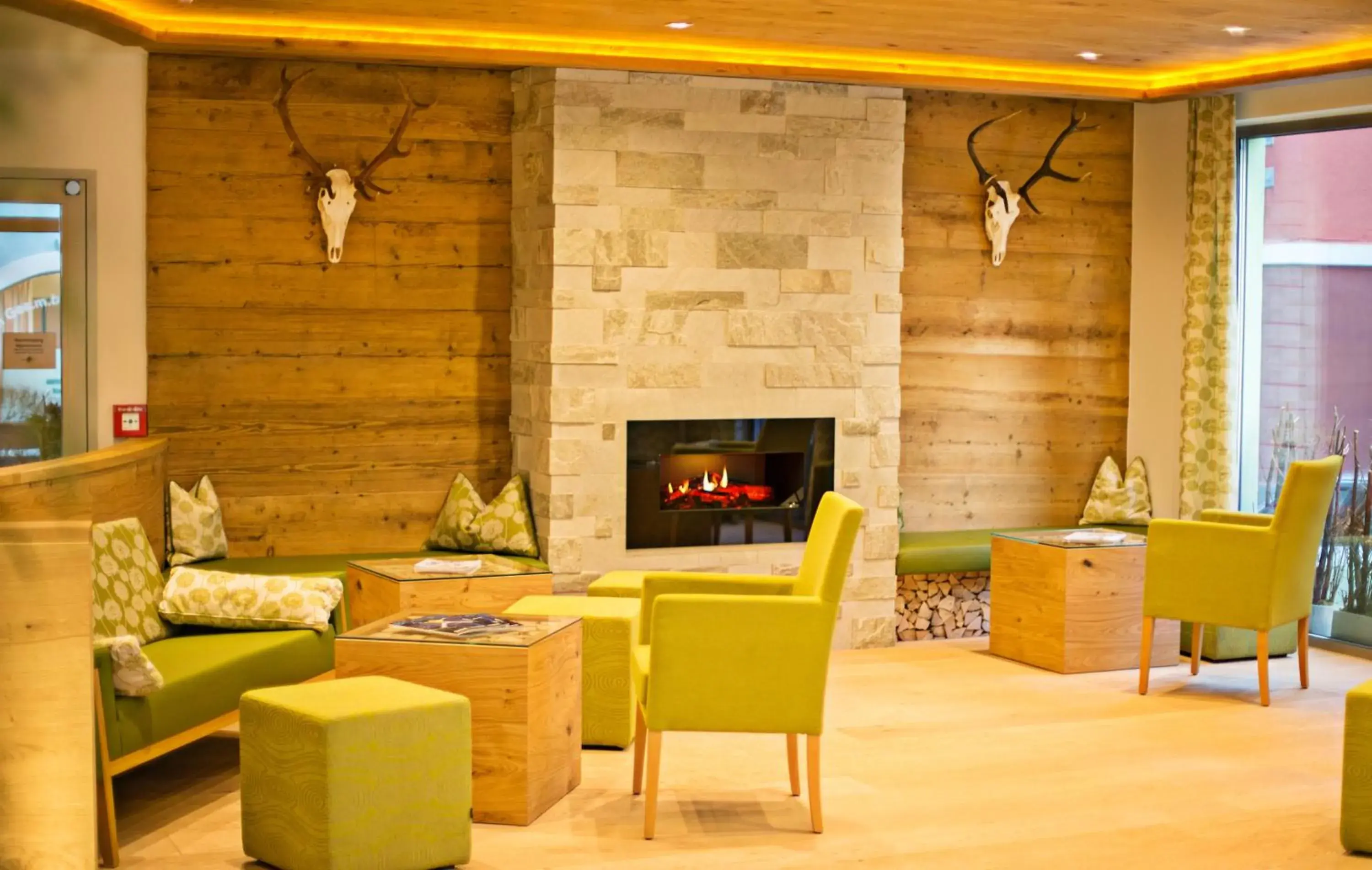 Lobby or reception, Seating Area in Hotel Grüner Baum