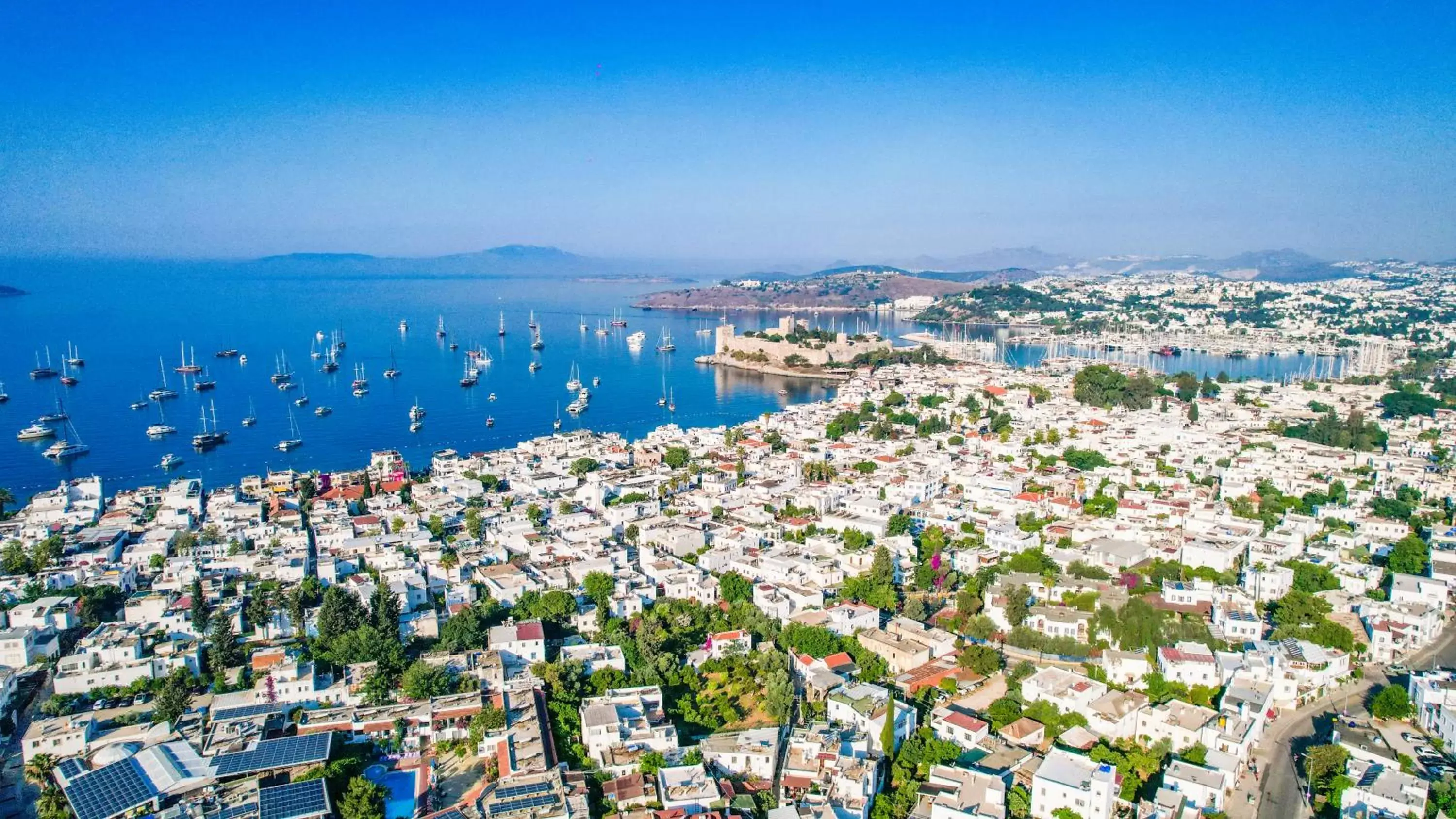 Billiard, Bird's-eye View in Costa Bodrum City