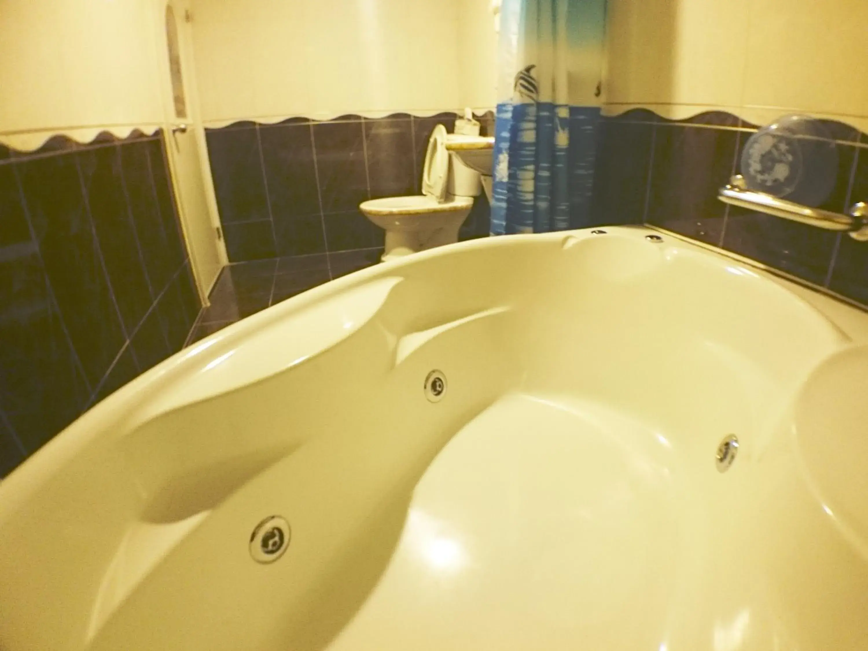 Bathroom in Fu Chia Hotel