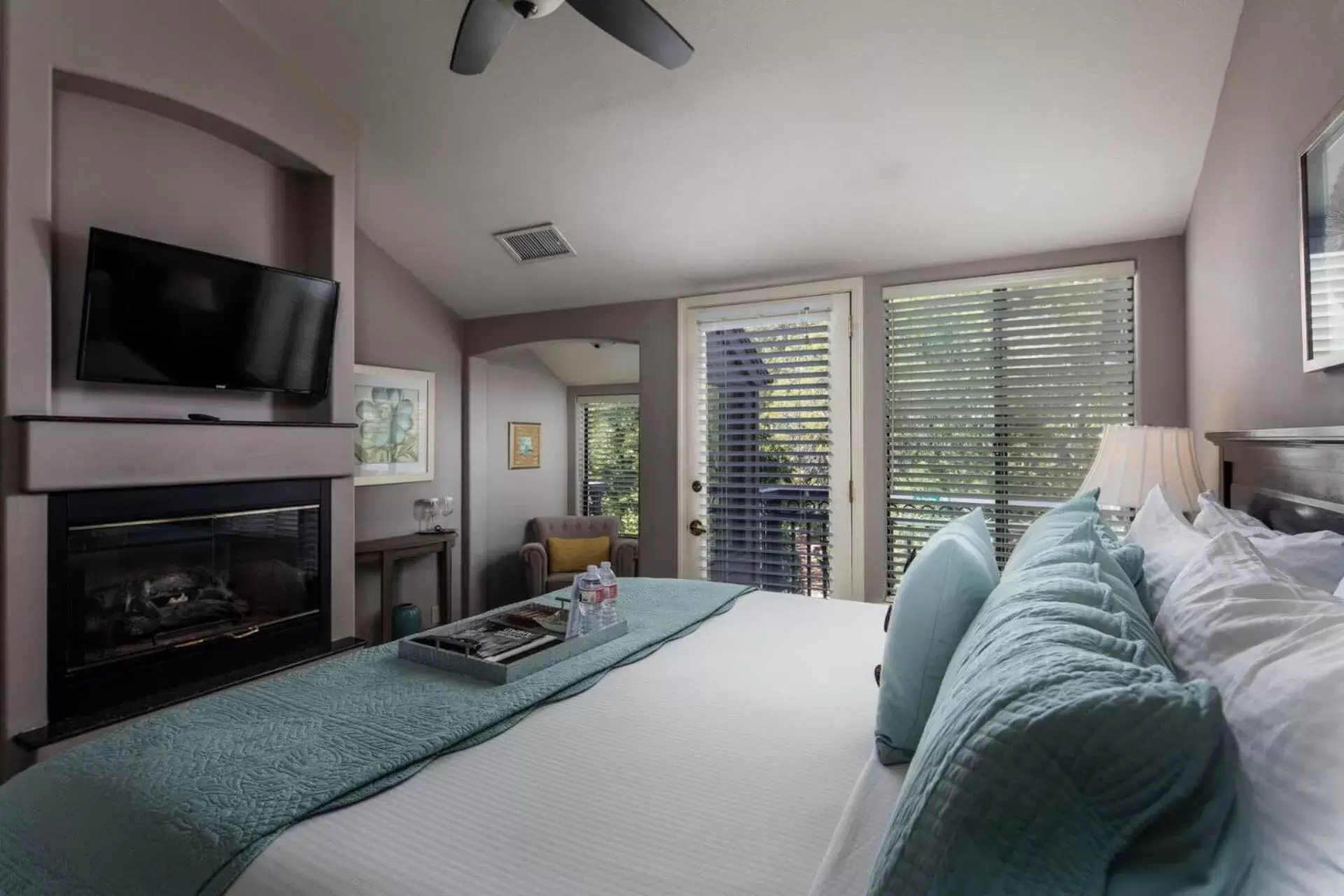 Bed in Inn Above Oak Creek Sedona Bed in Inn Above Oak Creek Sedona