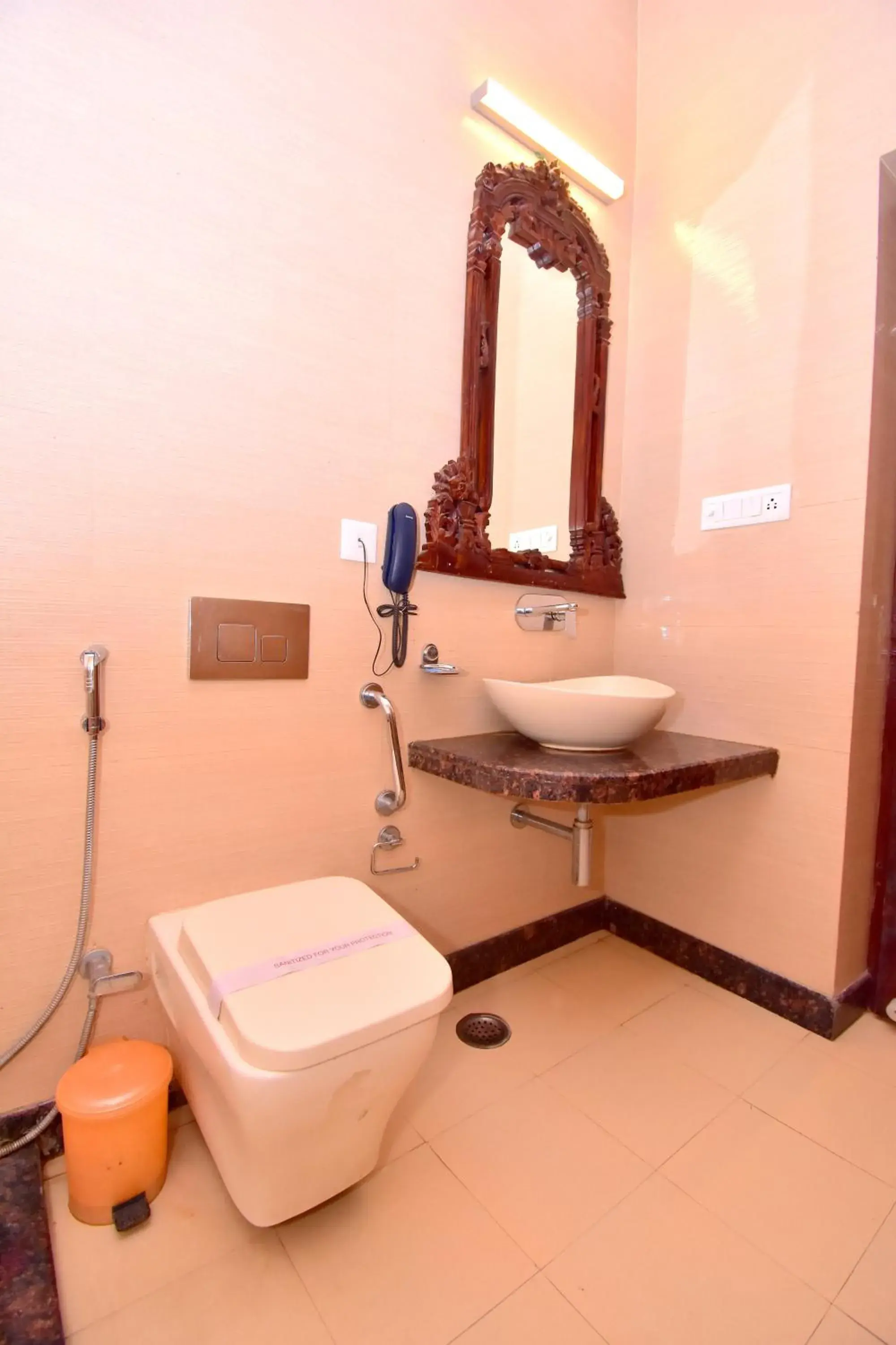 Bathroom in Hotel Kalyan