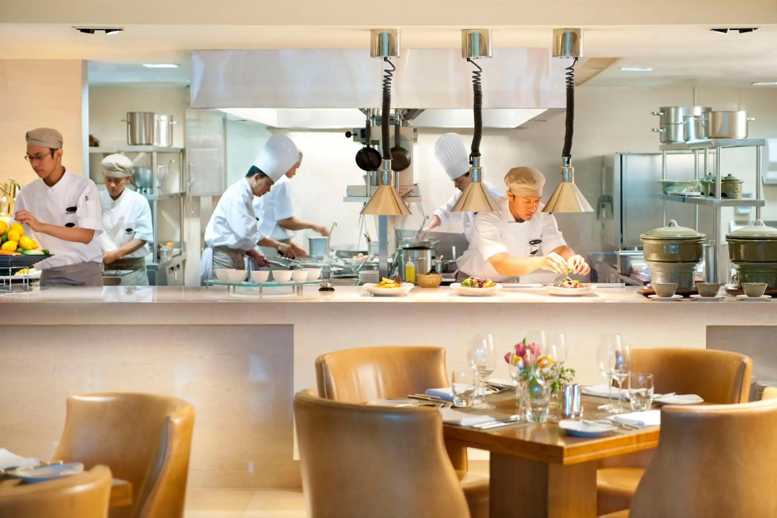 Restaurant/Places to Eat in Mandarin Oriental Jakarta