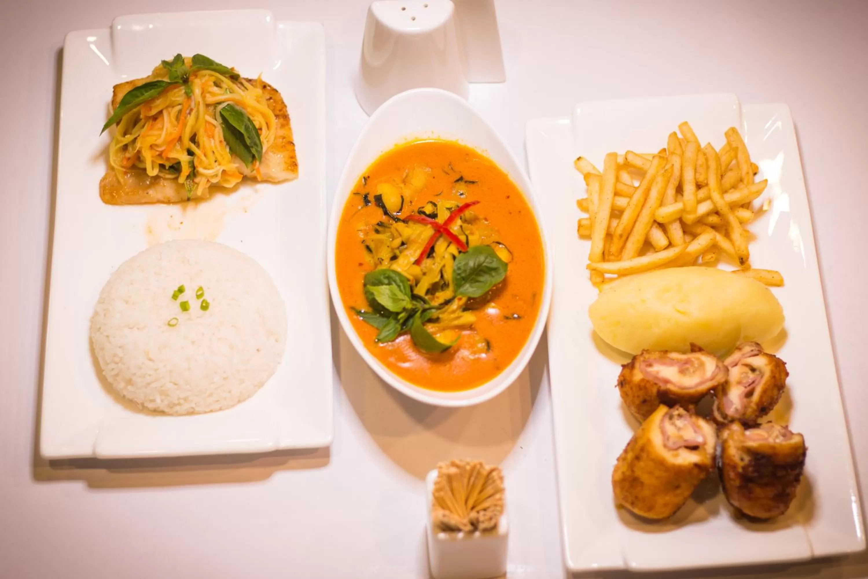 Dinner in Chhay Long Angkor Boutique Hotel Siem Reap