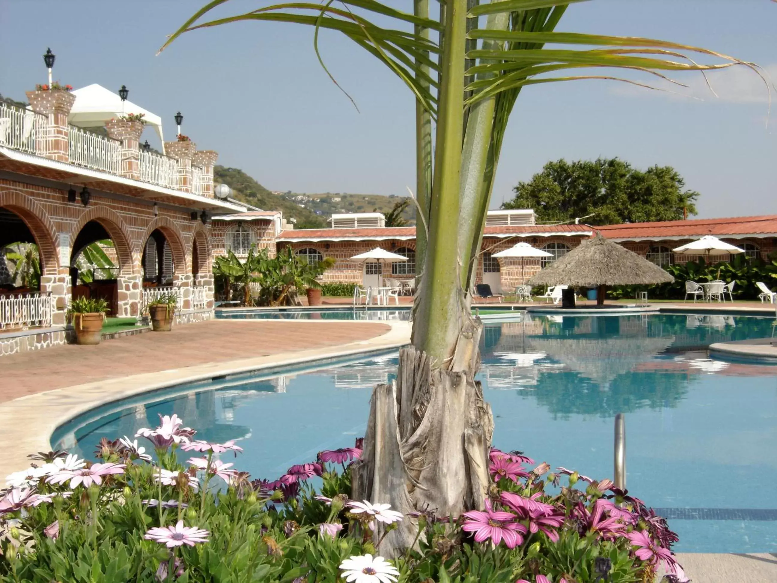 Swimming Pool in Mama Chuy Hotel & Villas