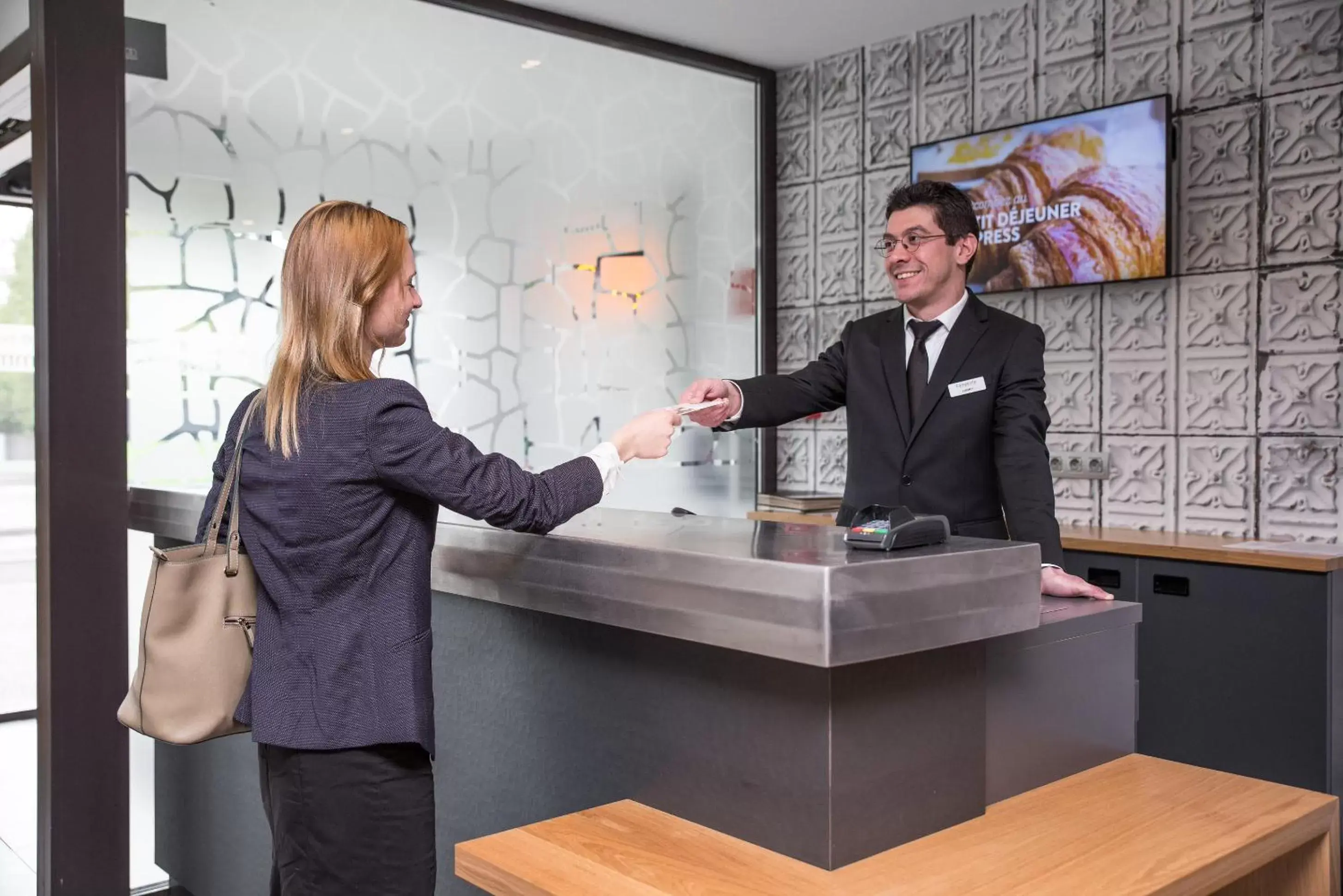 Lobby or reception in Campanile Metz Centre - Gare