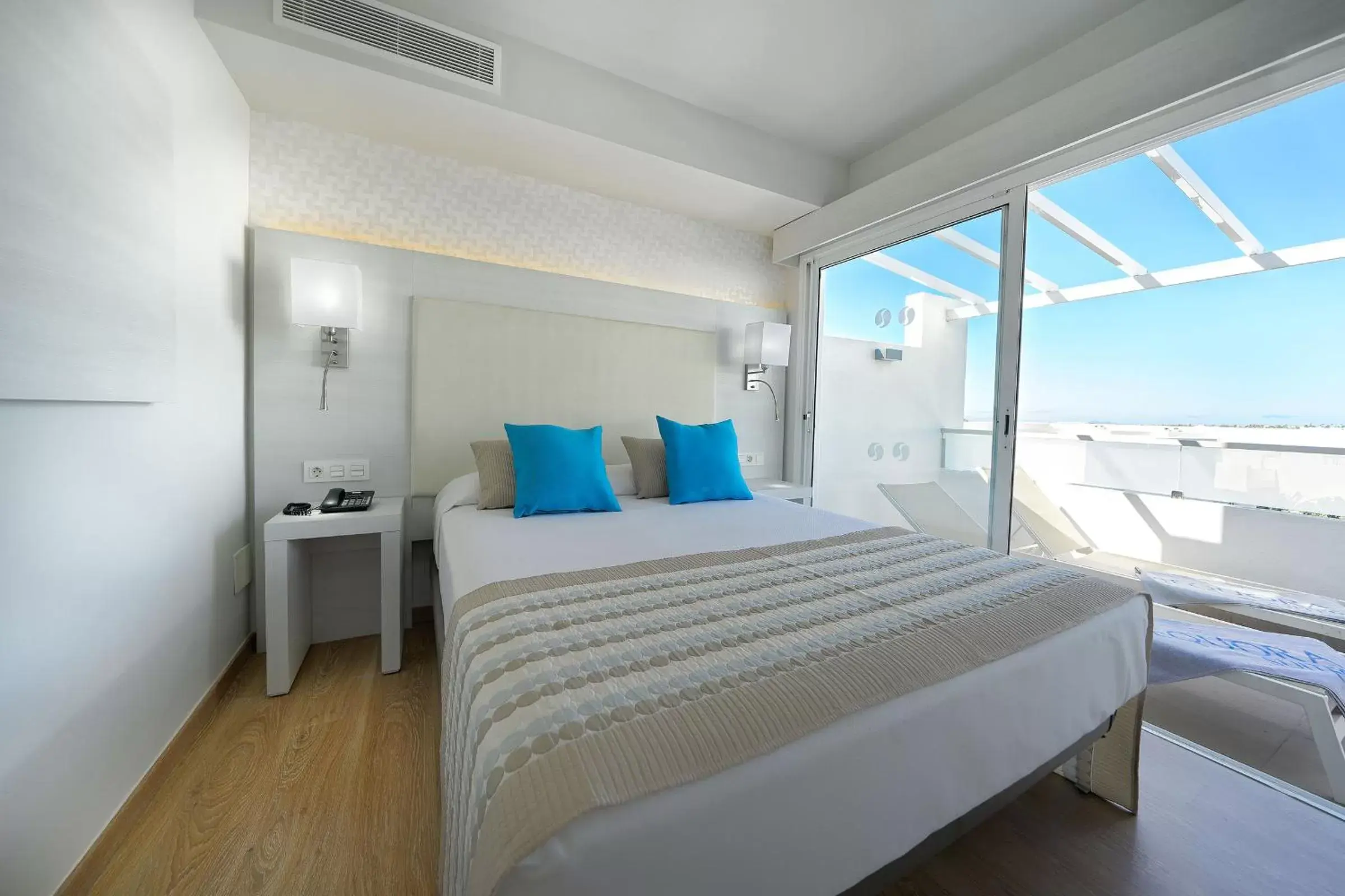 Bedroom, Bed in Aequora Lanzarote Suites