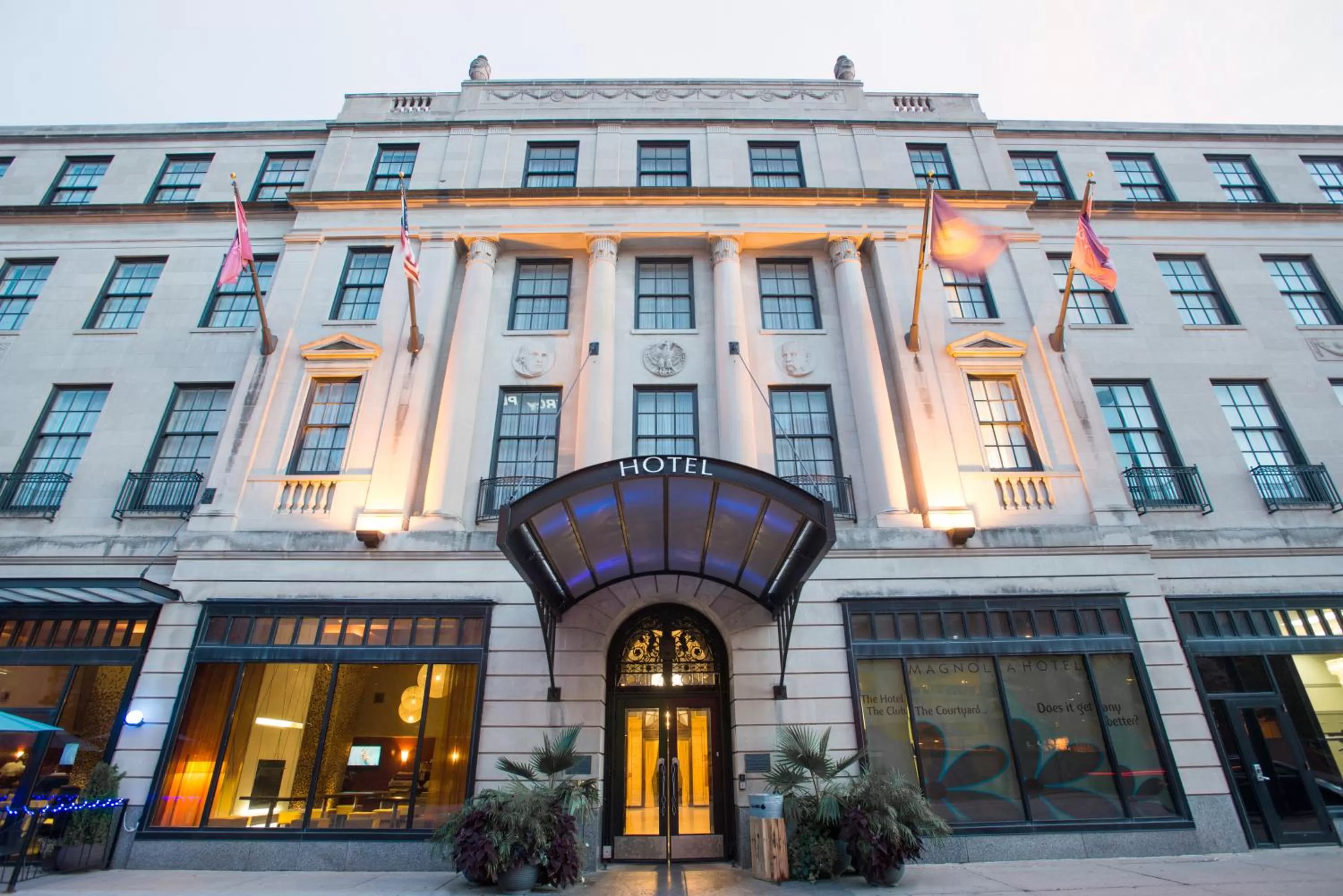 Property building in Magnolia Hotel Omaha
