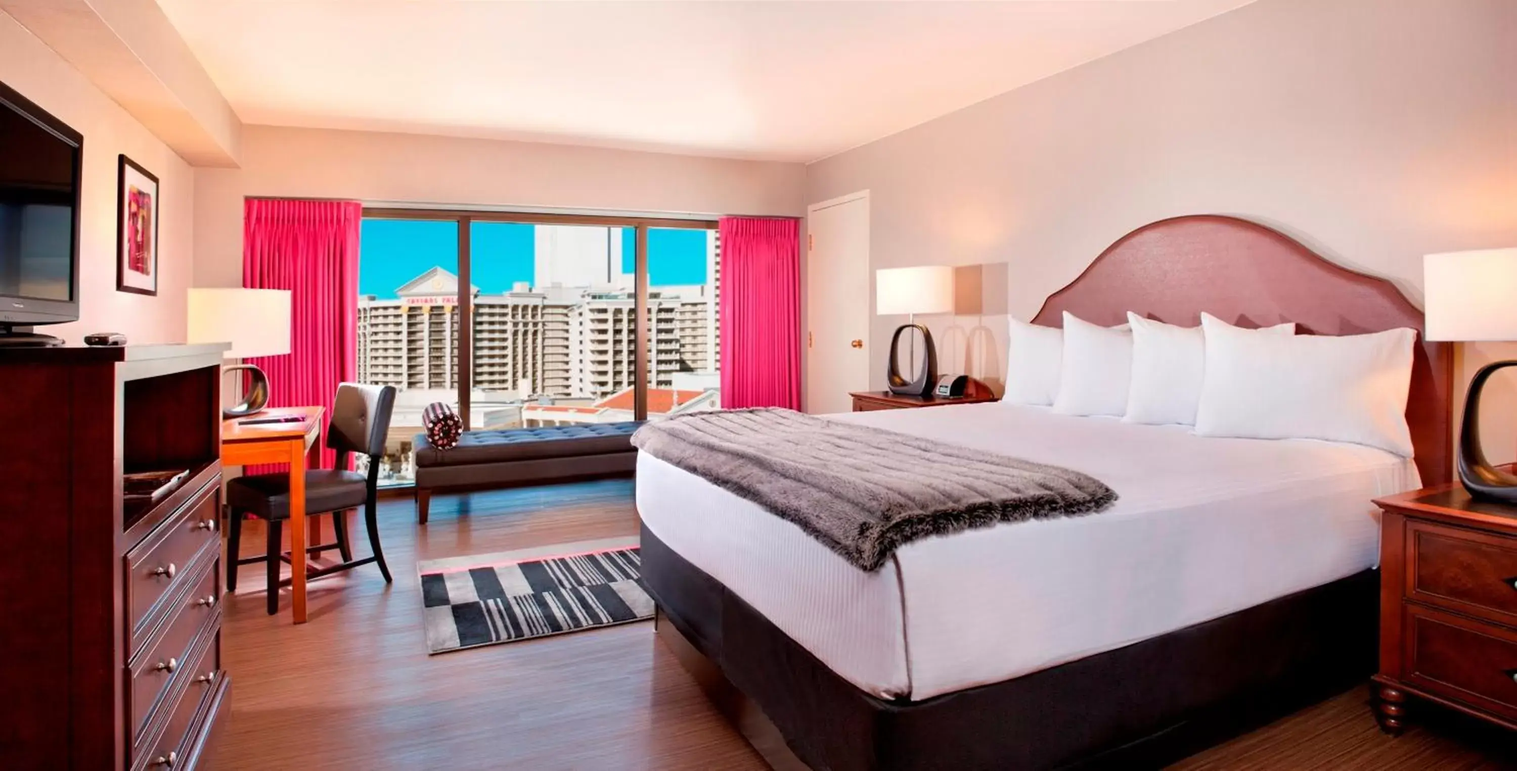 Bed in Flamingo Las Vegas Hotel & Casino