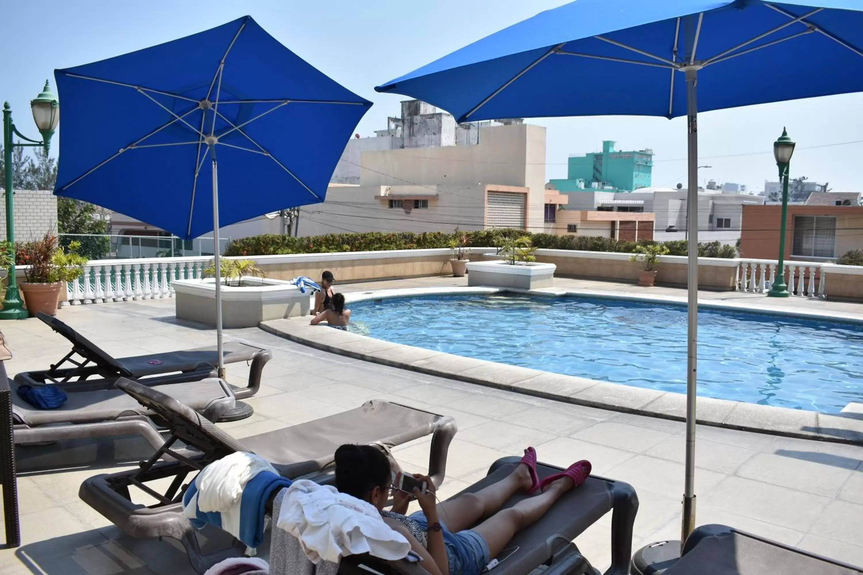 Swimming Pool in Hotel Baluarte