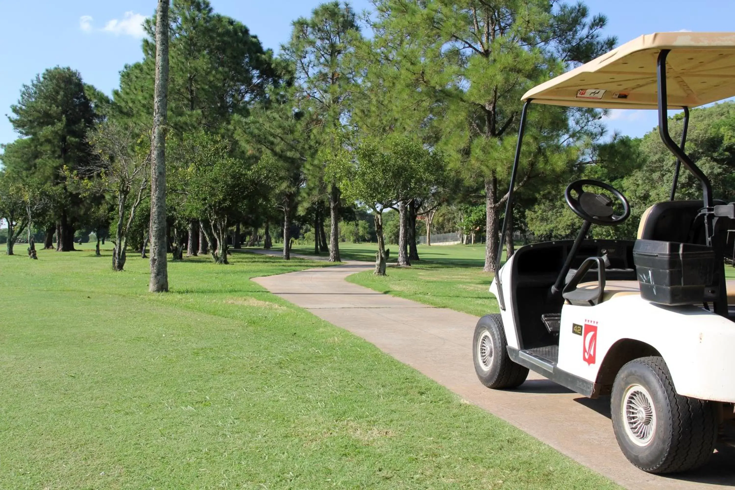 Golfcourse in Resort Yacht Y Golf Club Paraguayo