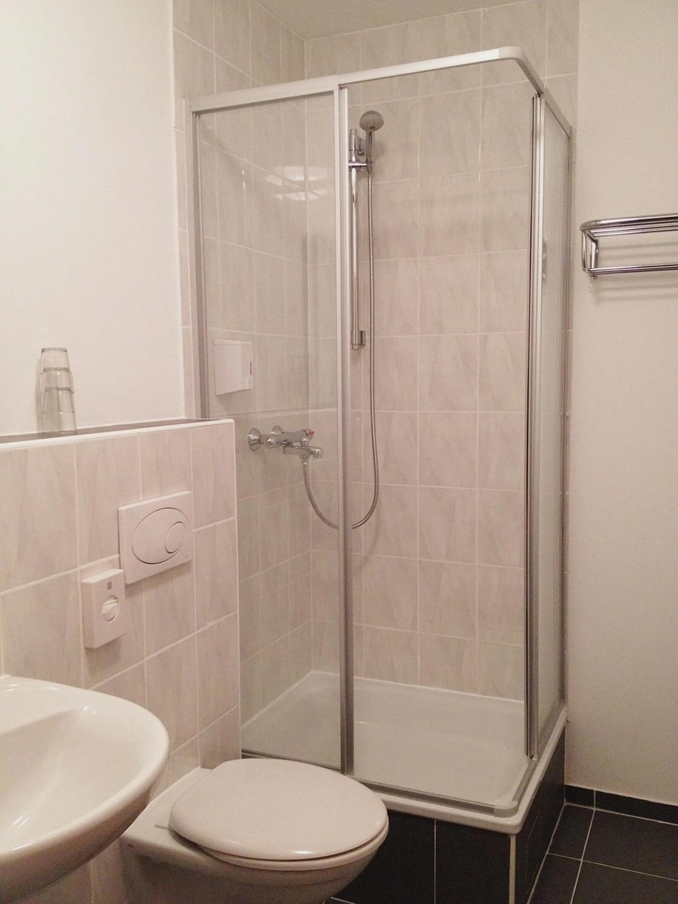 Bathroom in Hotel New Fair Munich Messe