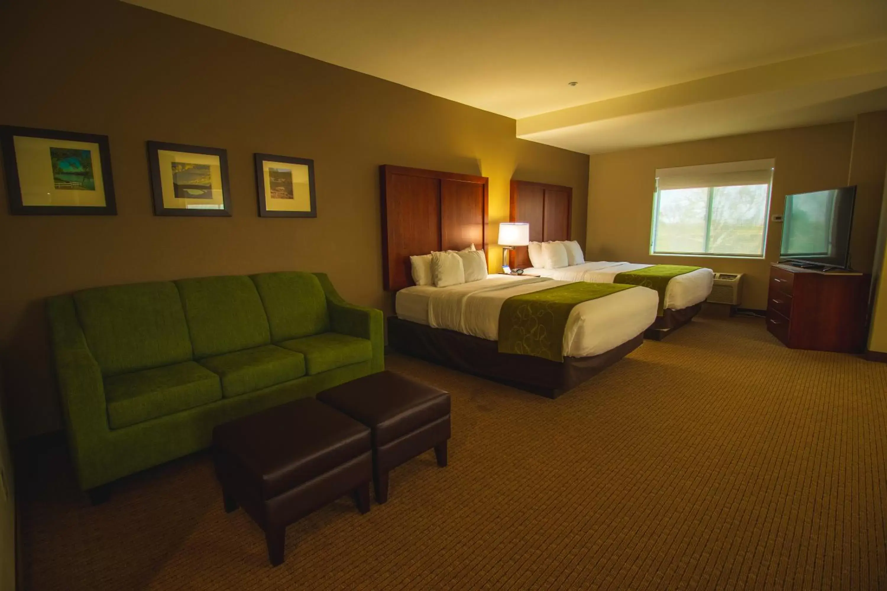 Queen Suite with Two Queen Beds - Non-Smoking in Comfort Suites Marysville-Yuba City