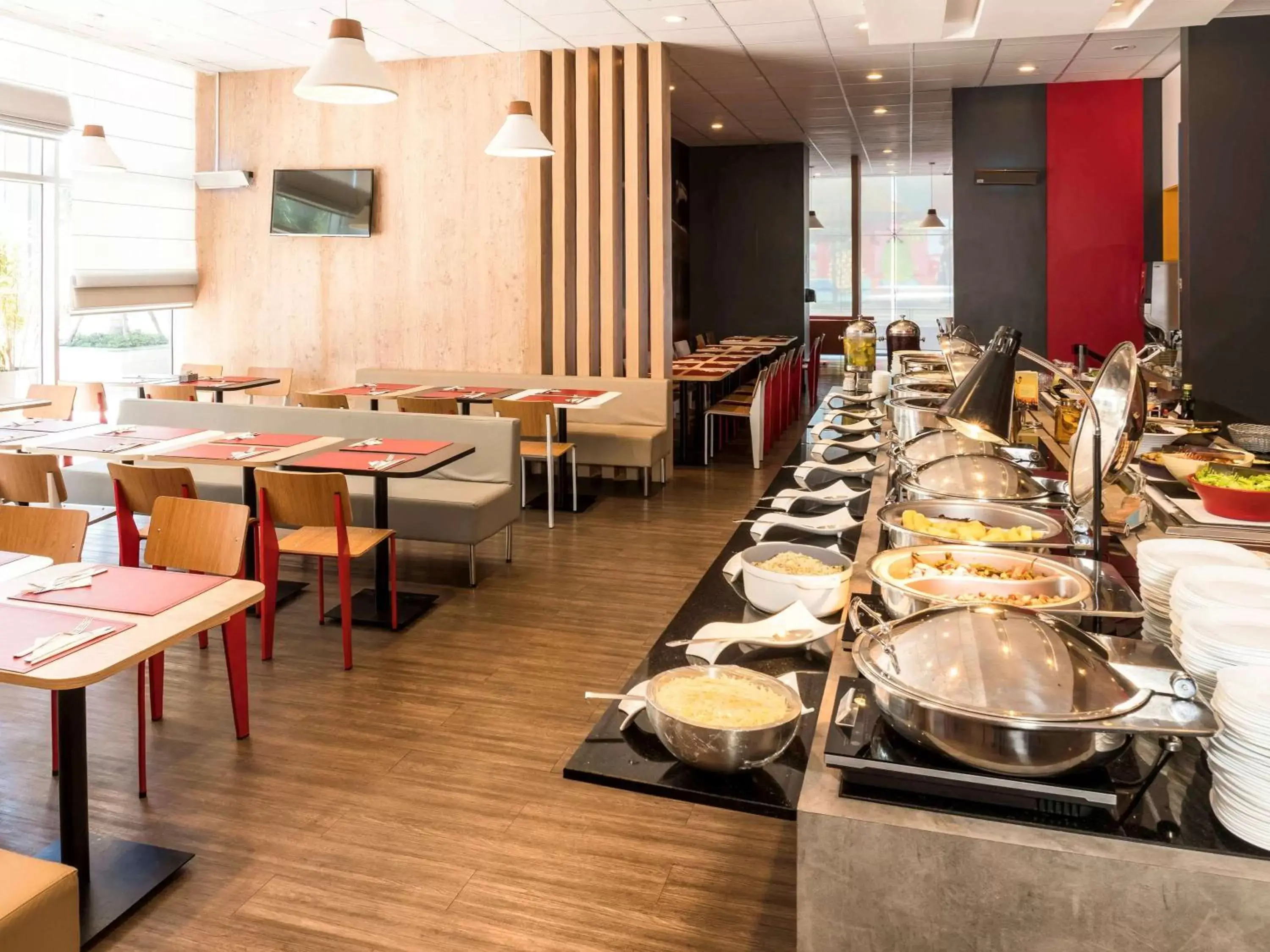 Restaurant/Places to Eat in ibis Rio Porto Atlantico