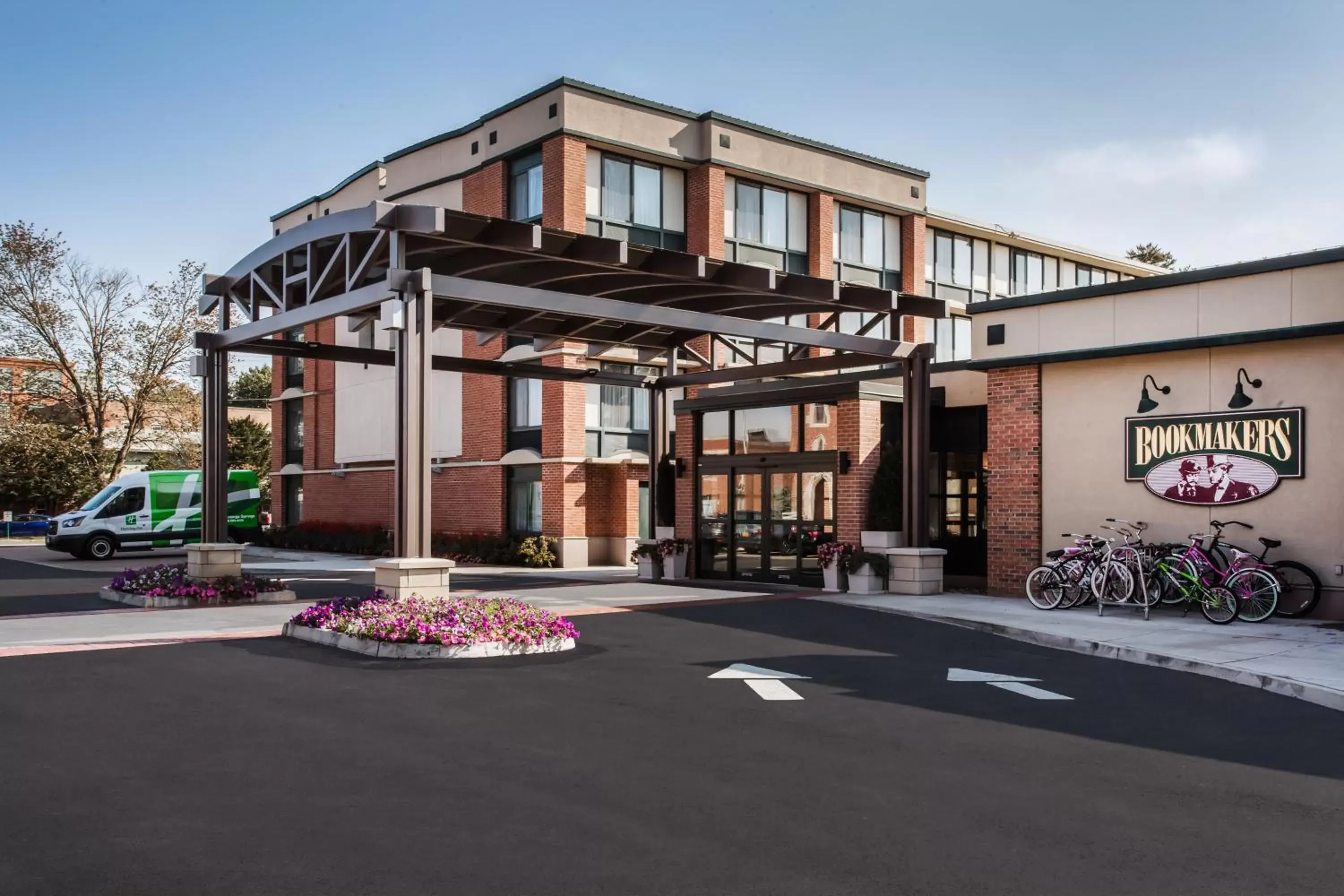 Property Building in Holiday Inn Saratoga Springs, an IHG Hotel