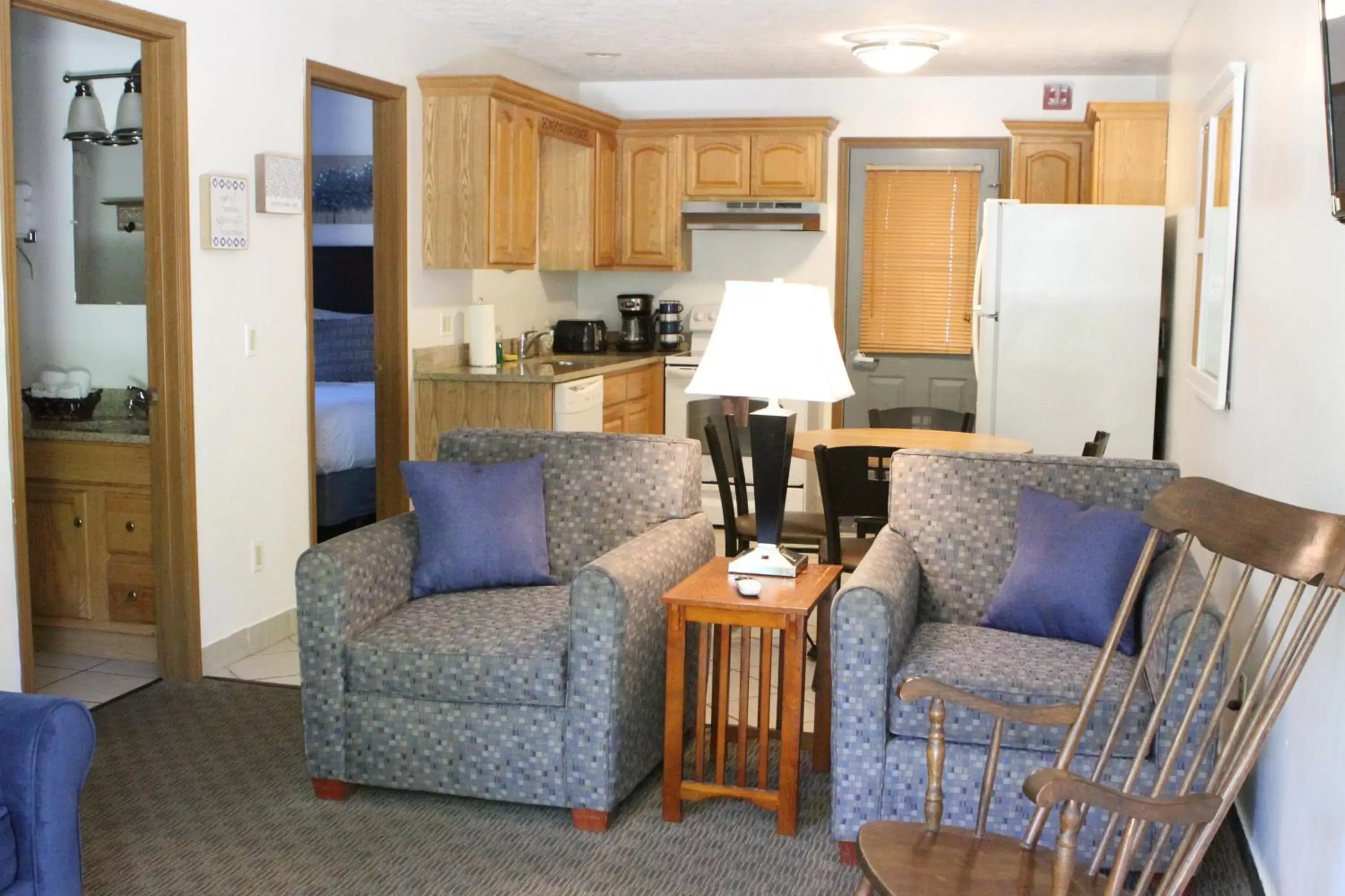 Living room, Seating Area in Bay Lodging Resort