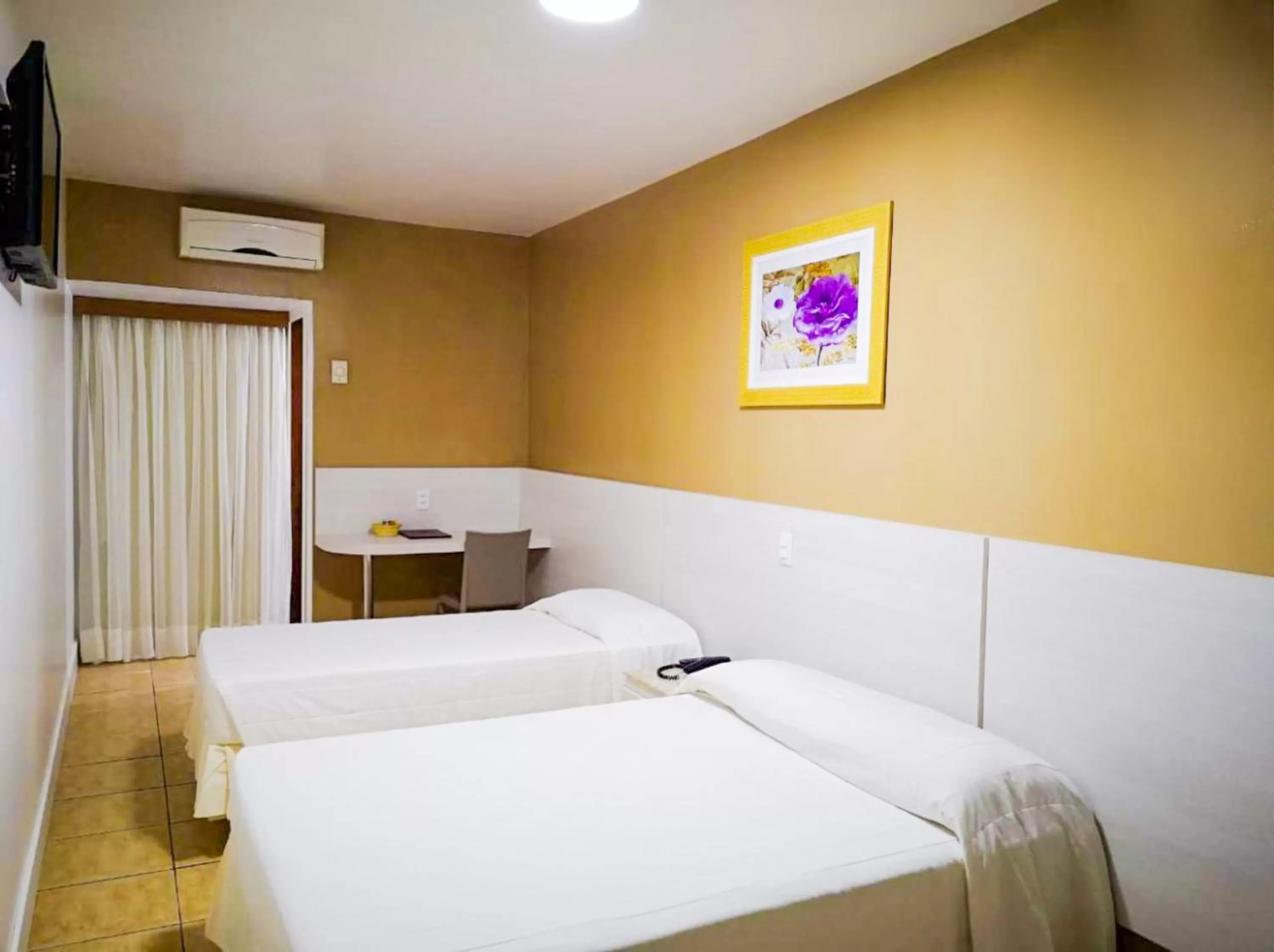 Bathroom, Bed in Brisa da Praia Park Hotel