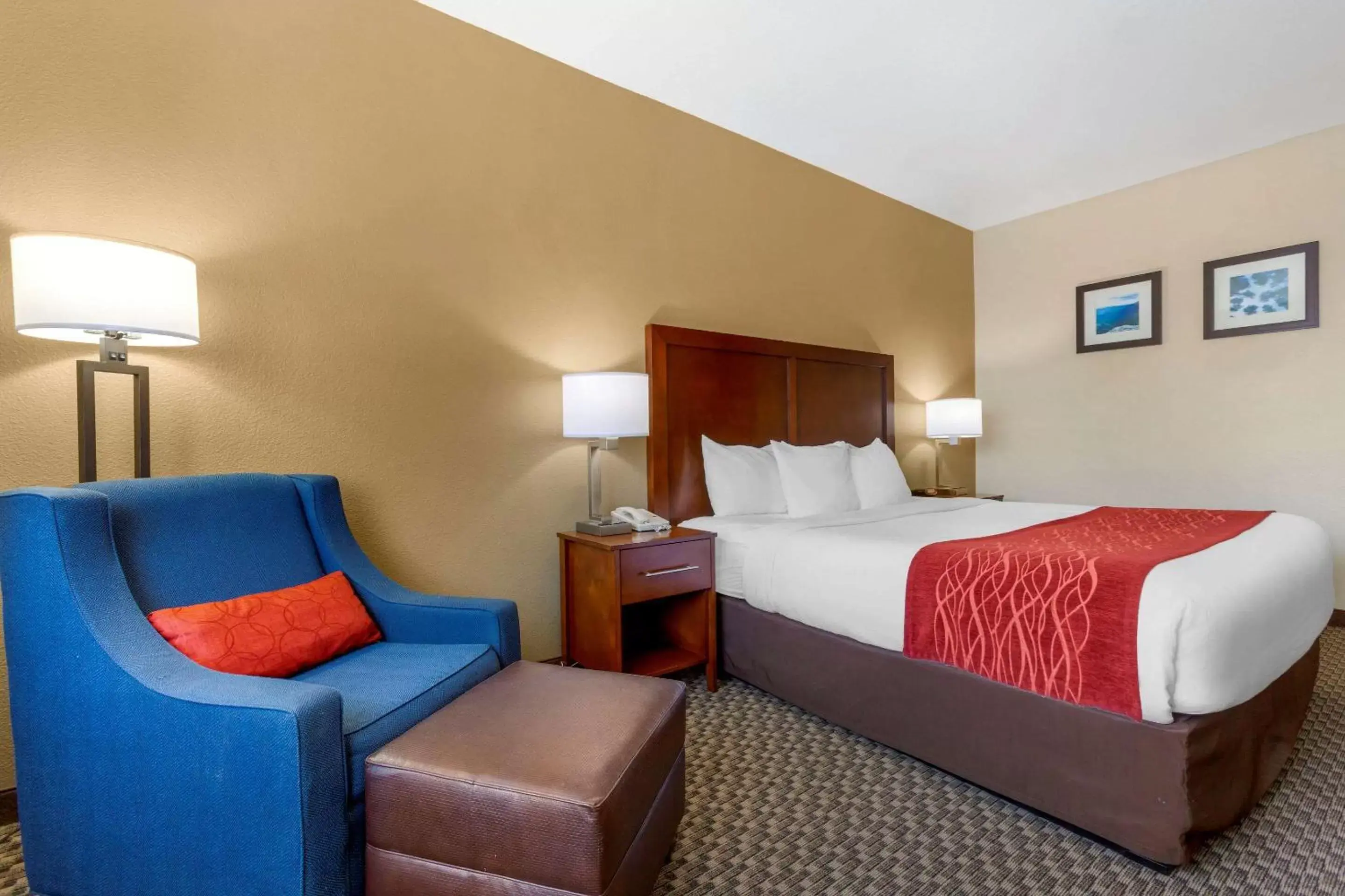 Photo of the whole room, Bed in Comfort Inn Payson