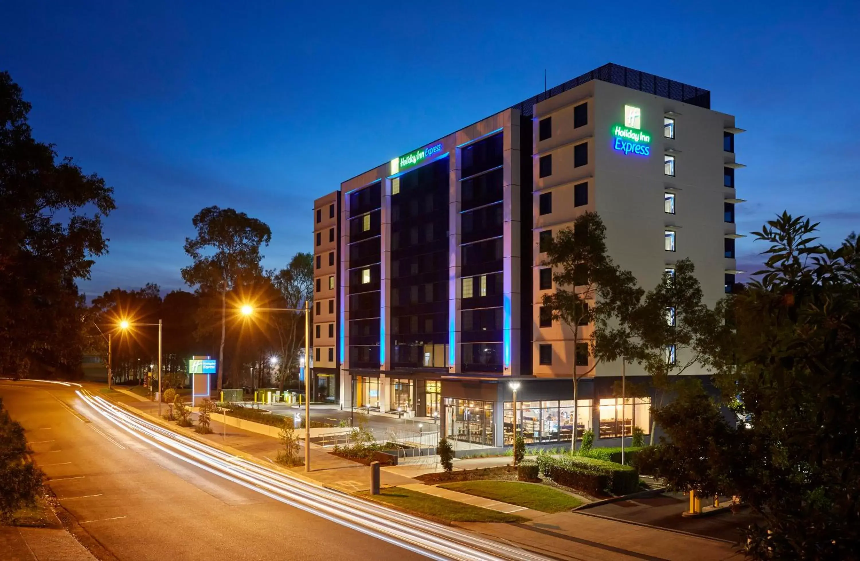 Property Building in Holiday Inn Express Sydney Macquarie Park, an IHG Hotel