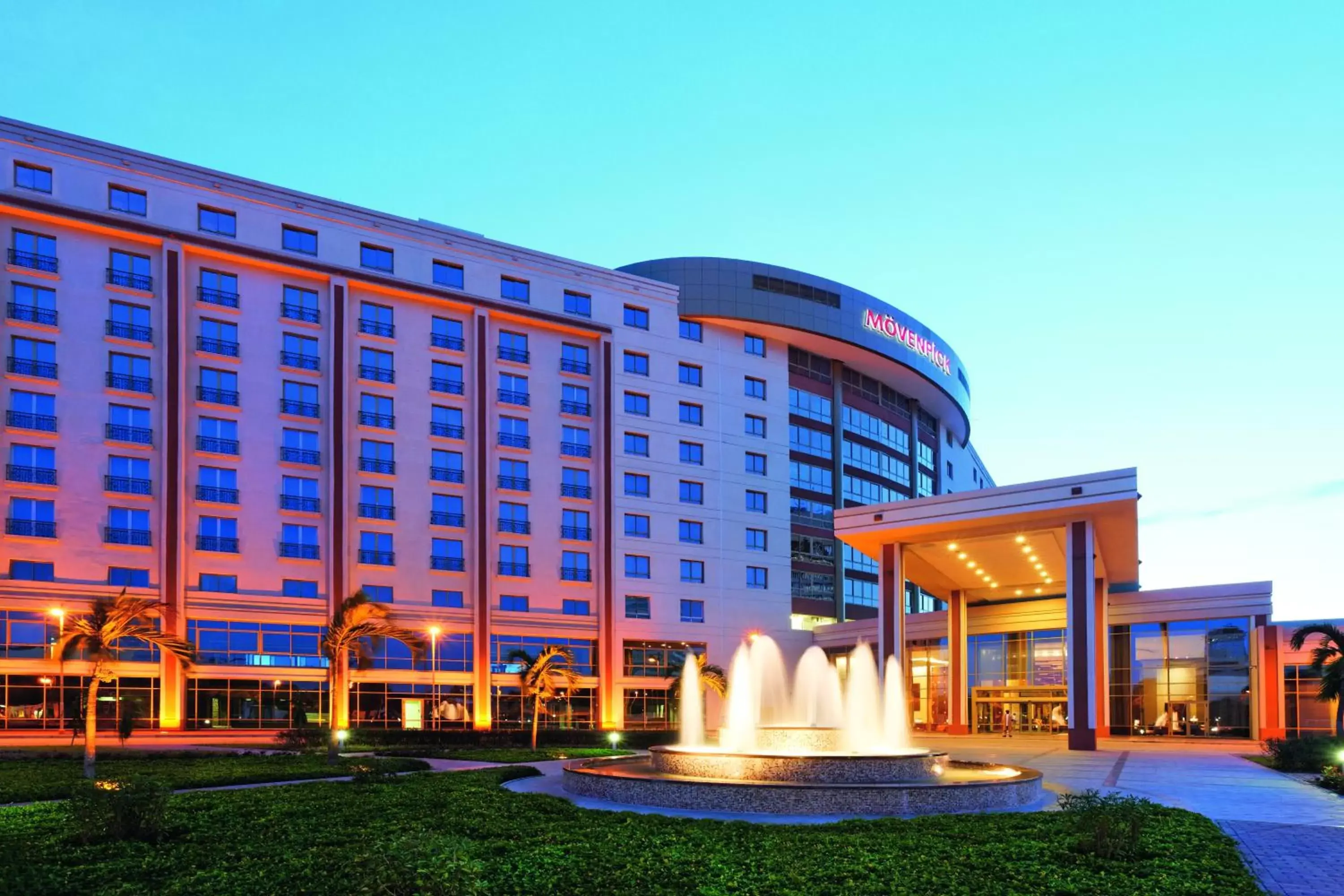 Facade/entrance, Property Building in Mövenpick Ambassador Hotel Accra