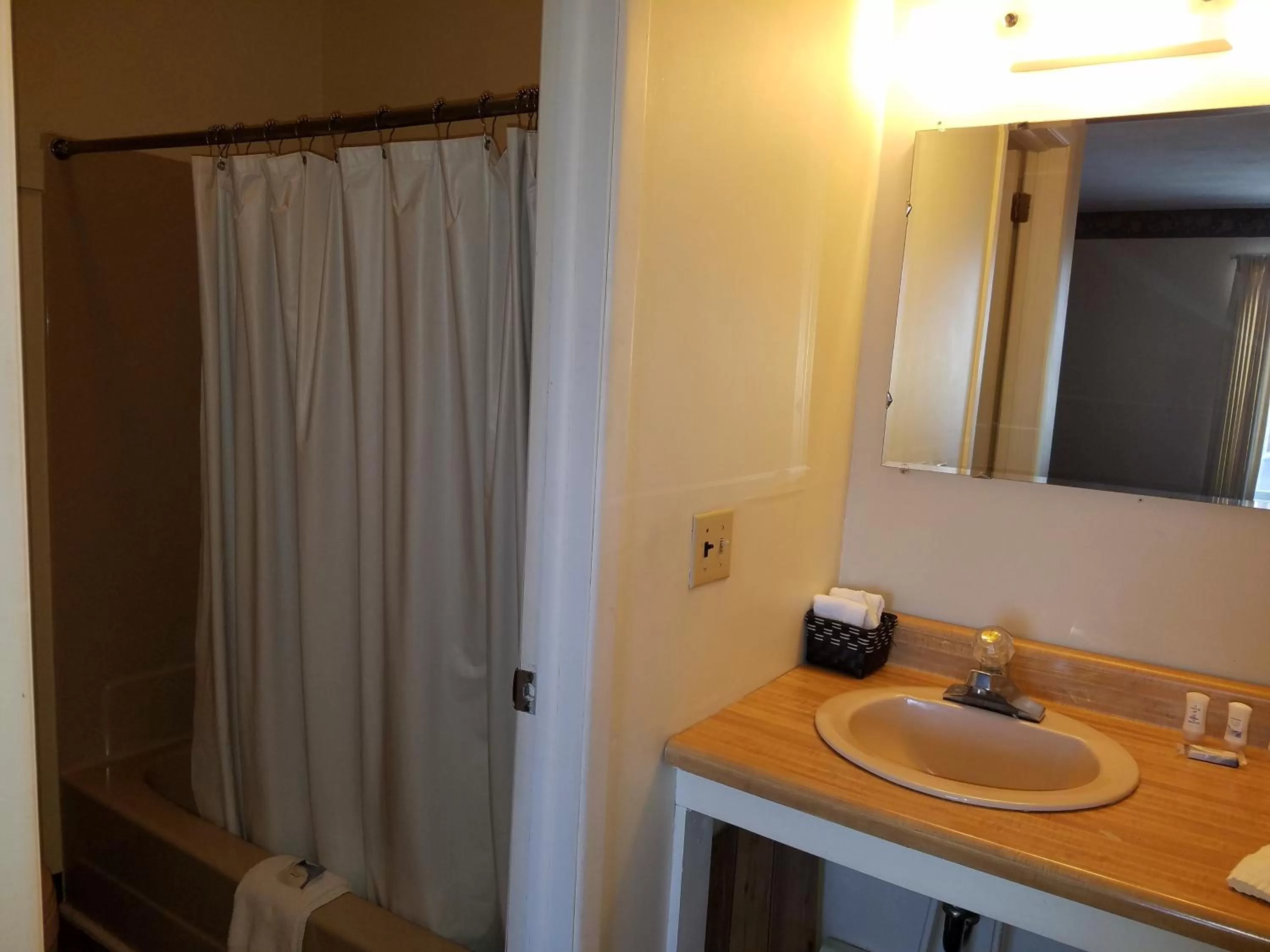 Bathroom in Clark's Beach Motel