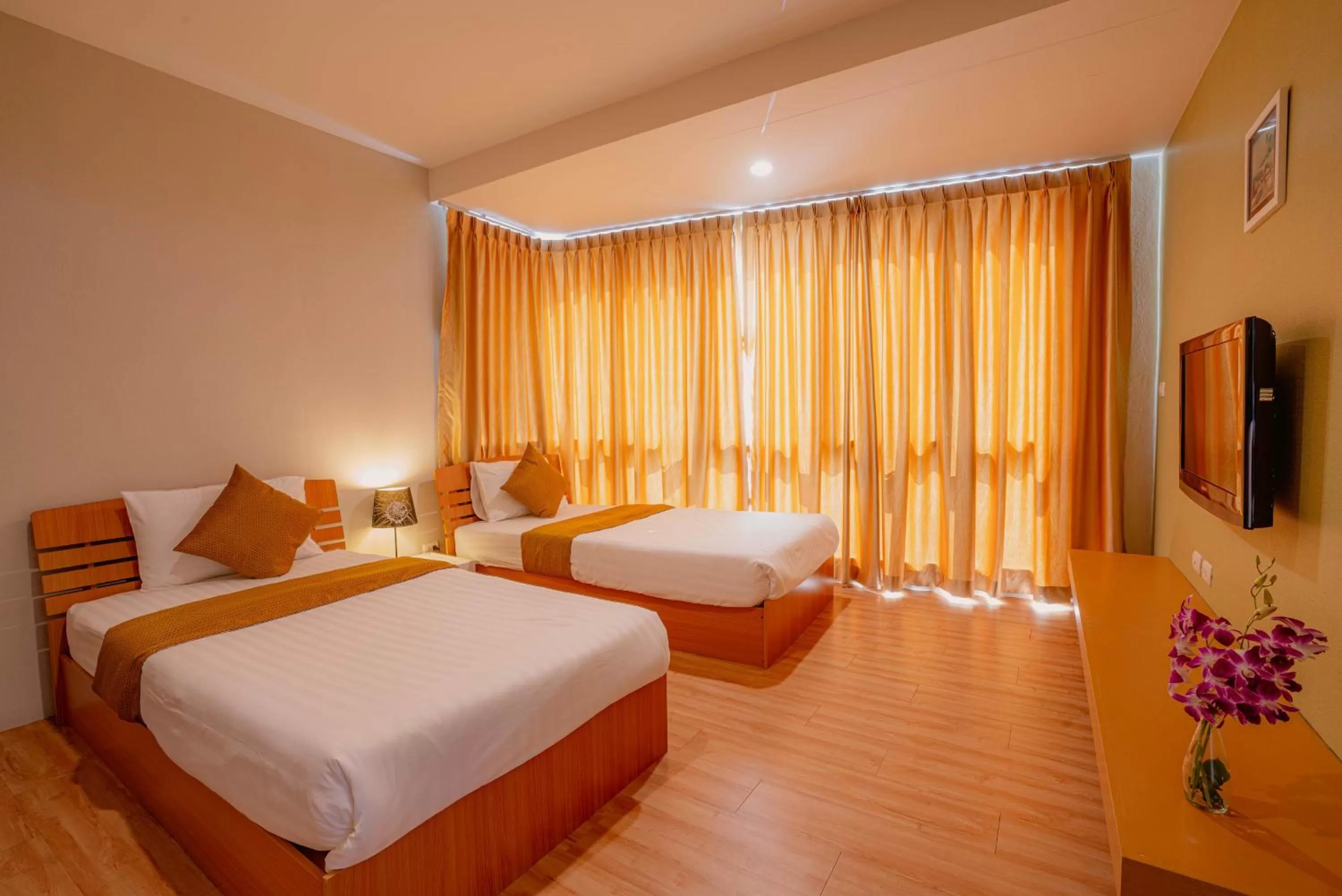 Bed in Peace Land Khaosan