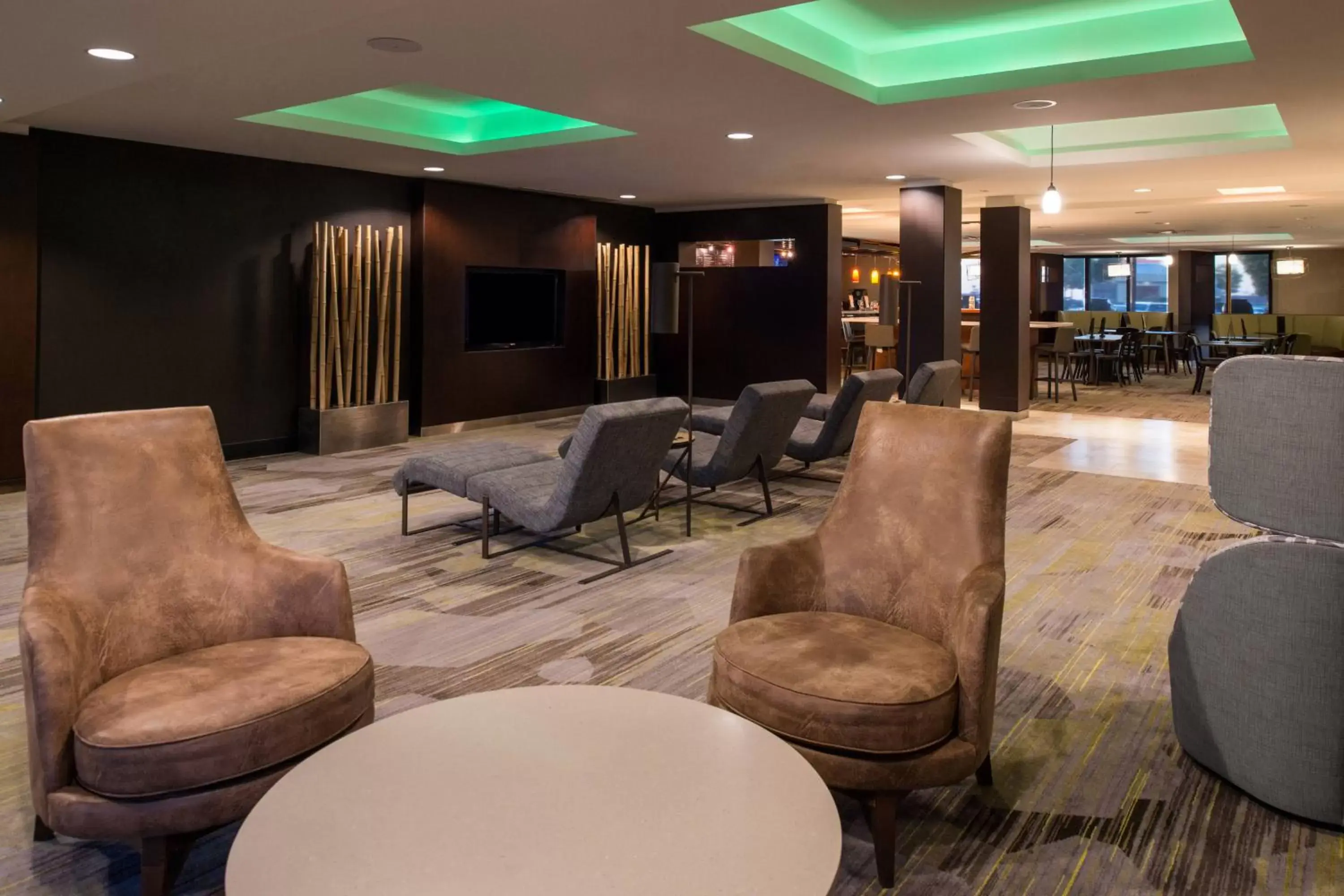 Lobby or reception, Lounge/Bar in Courtyard by Marriott Victorville Hesperia