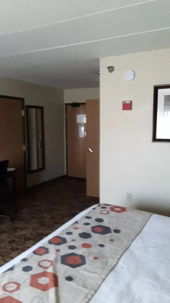 AmericInn by Wyndham Cedar Falls