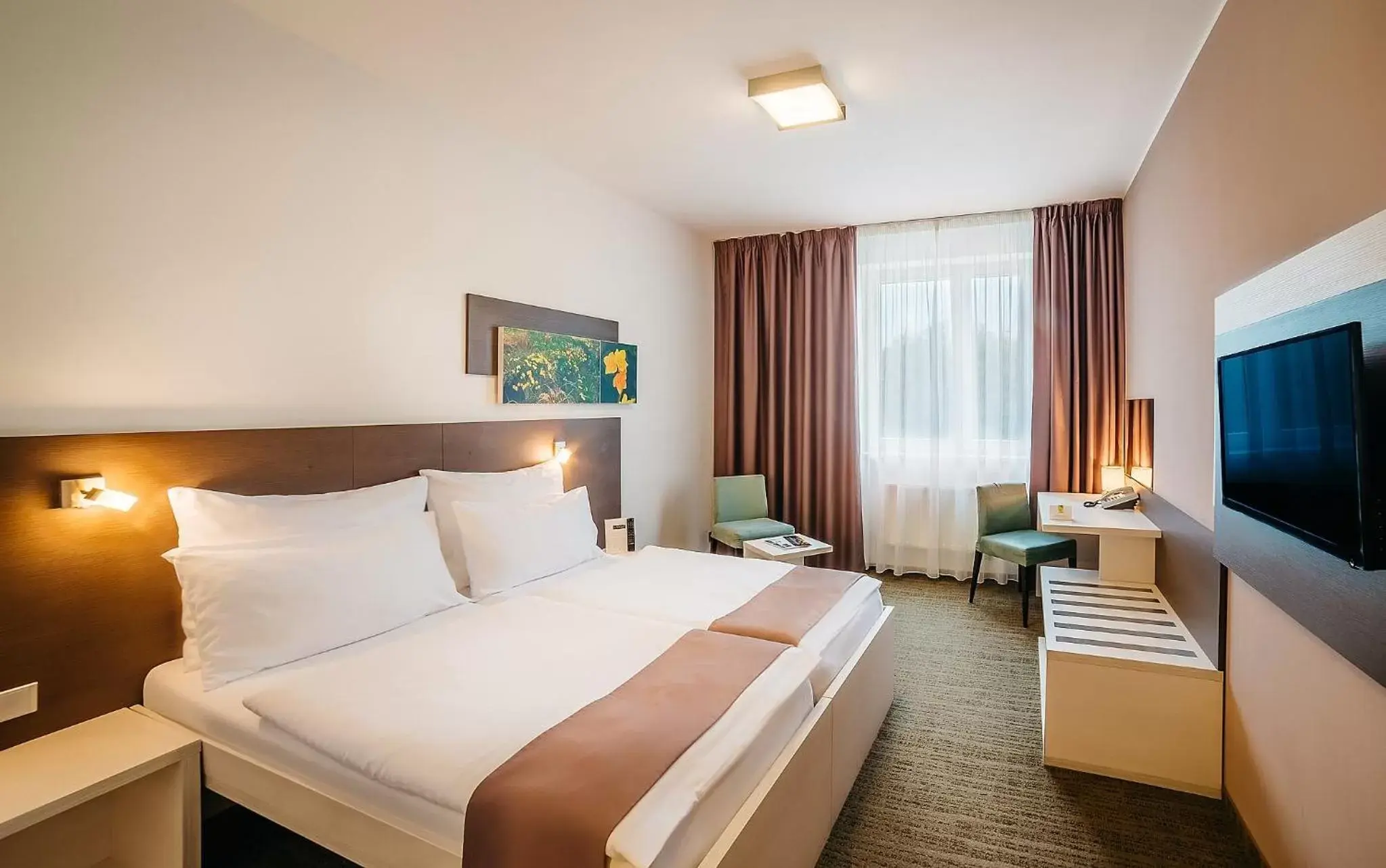 Deluxe Twin Room in Maximus Resort