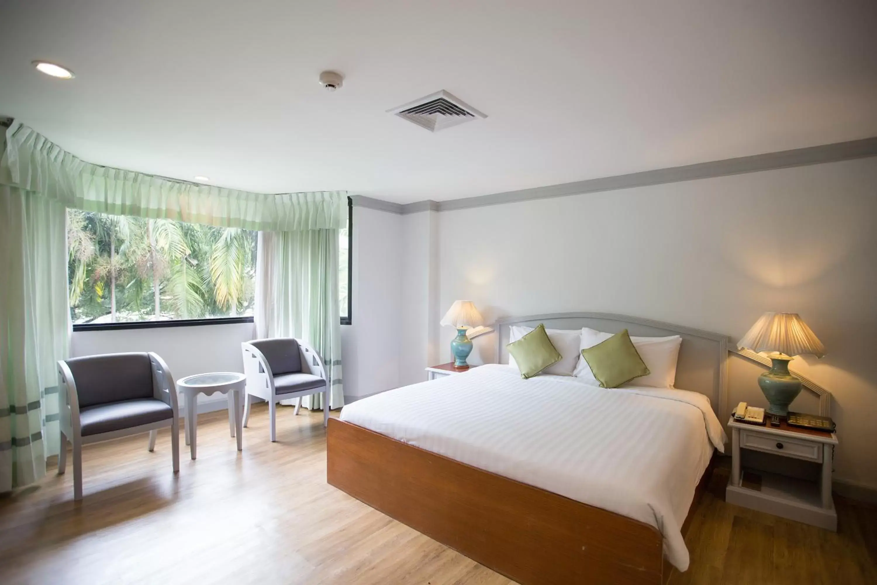 Bed in The Imperial Hotel & Convention Centre Phitsanulok